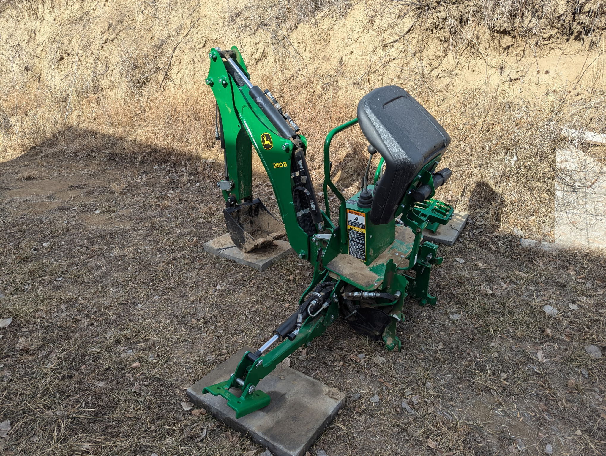 2023 John Deere 2025R Tractor