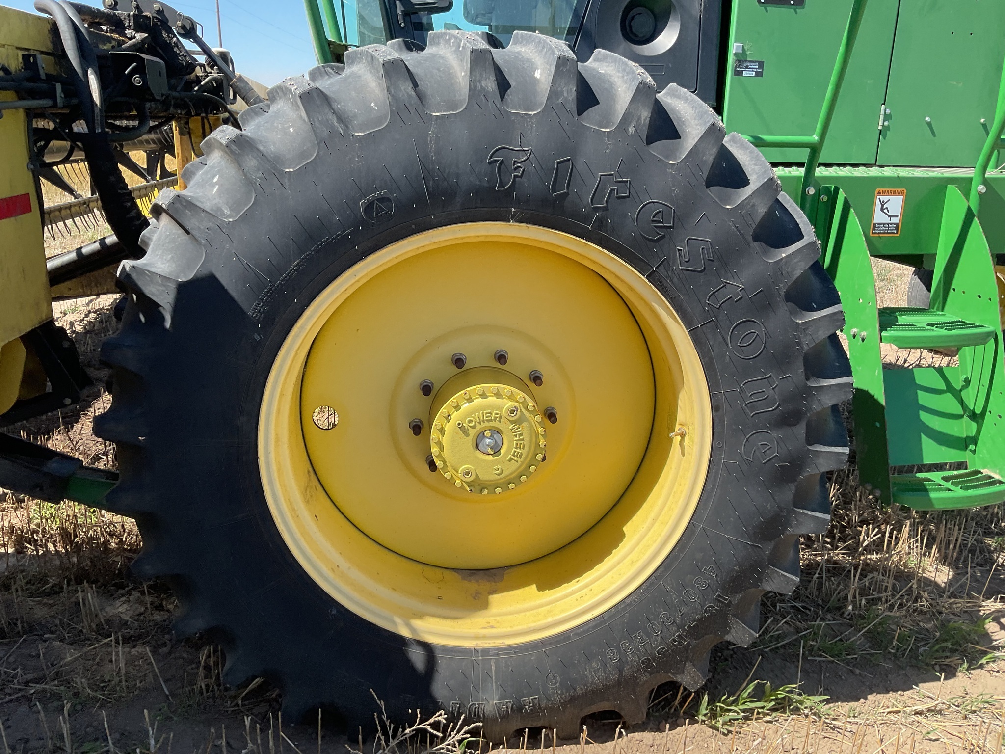 2010 John Deere A400 Self-Propelled Windrowers and Swather