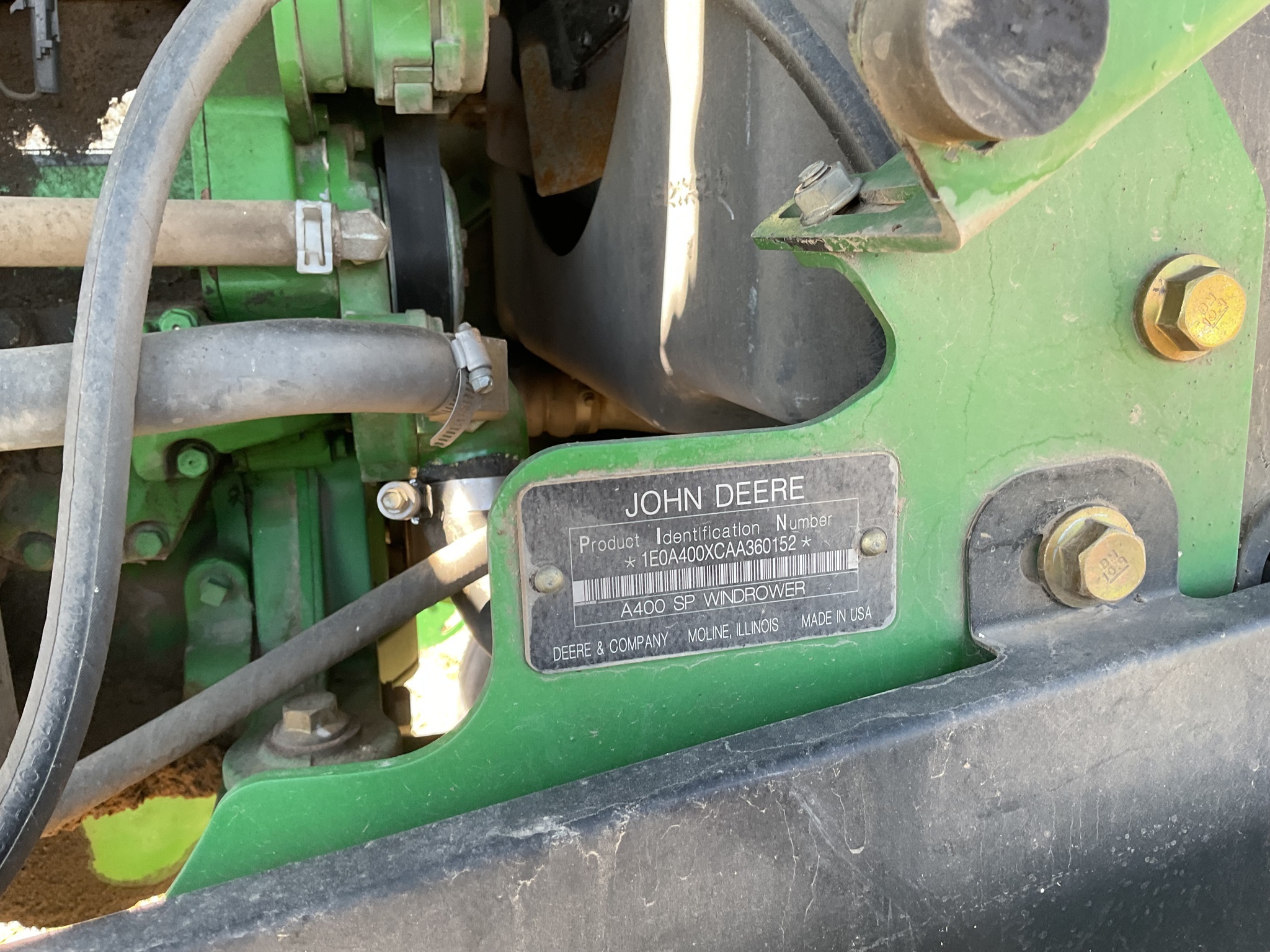 2010 John Deere A400 Self-Propelled Windrowers and Swather
