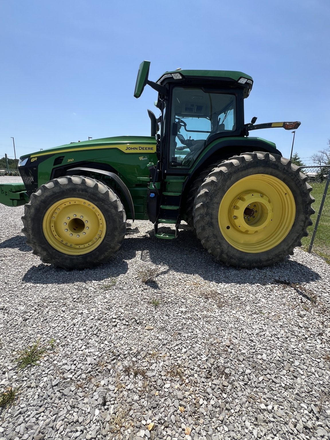2021 John Deere 8R 310 Tractor