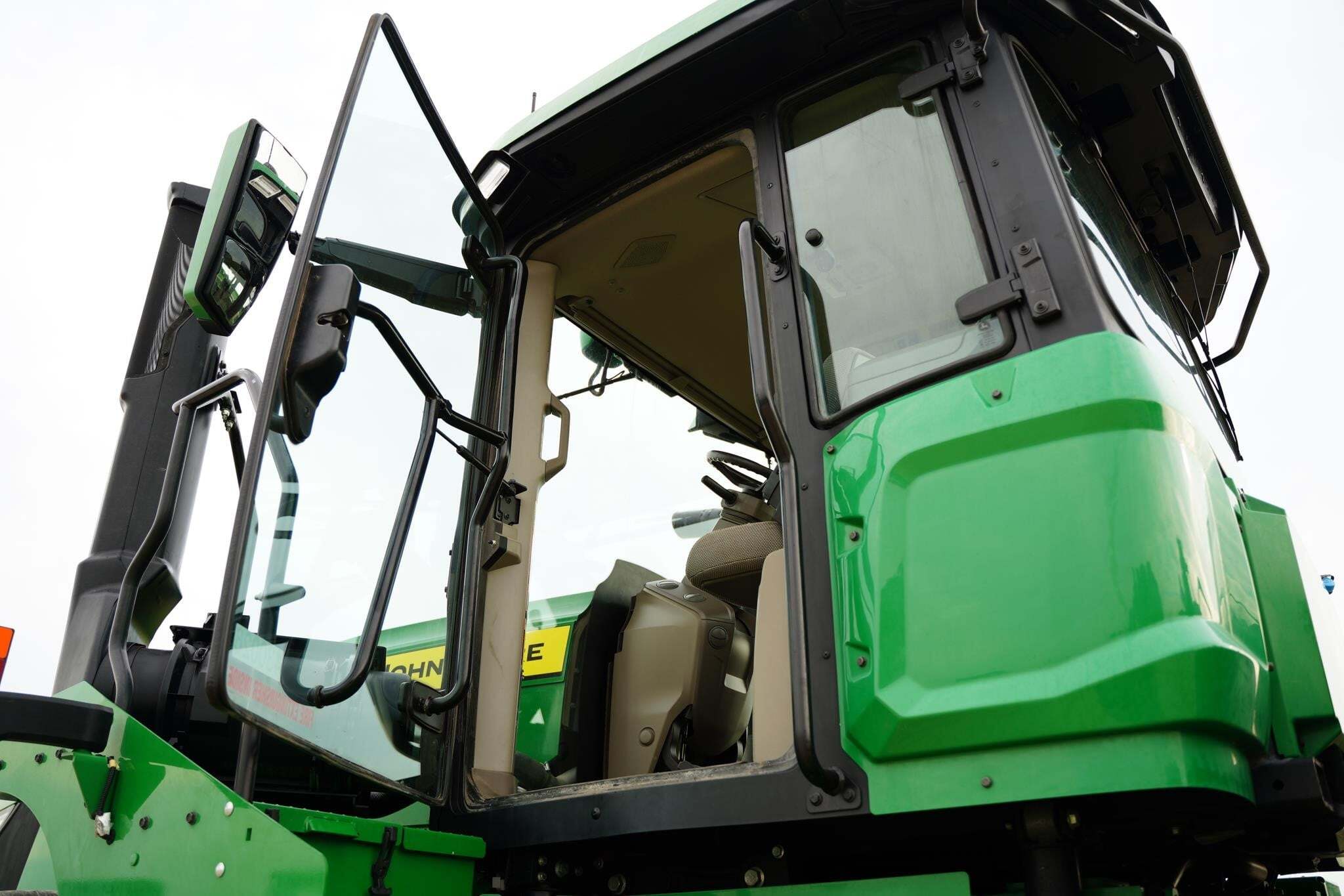 2023 John Deere 9RX 540 Tractor