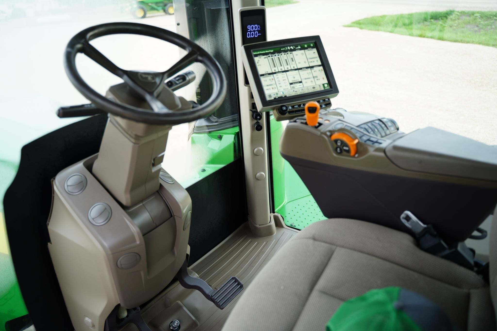 2023 John Deere 9RX 540 Tractor