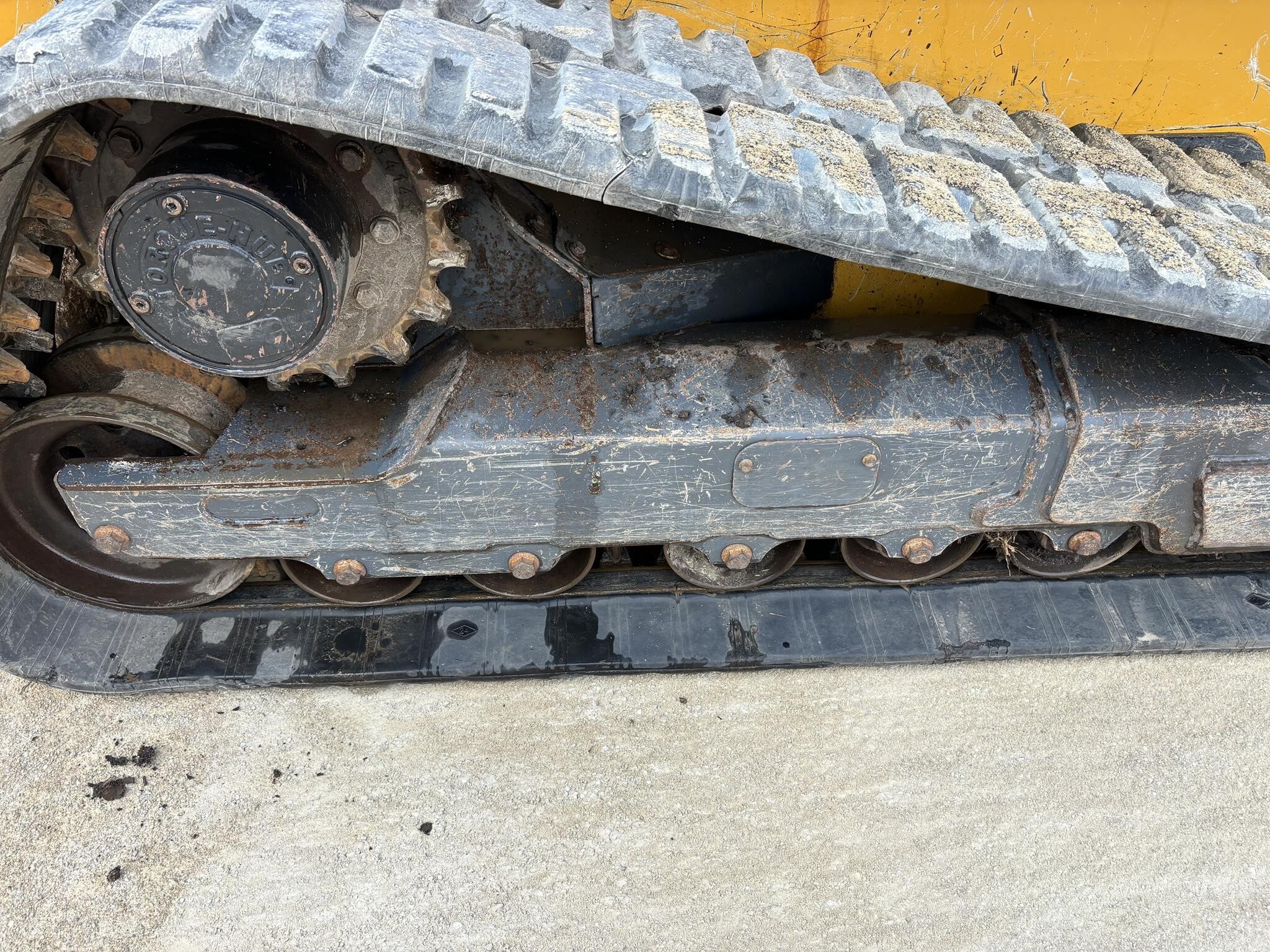 2020 Deere 333G Skid Steer