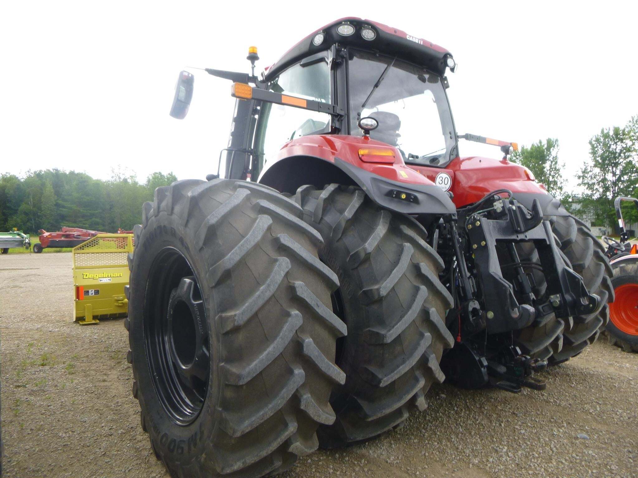 2021 Case IH MAGNUM 400 AFS Tractor