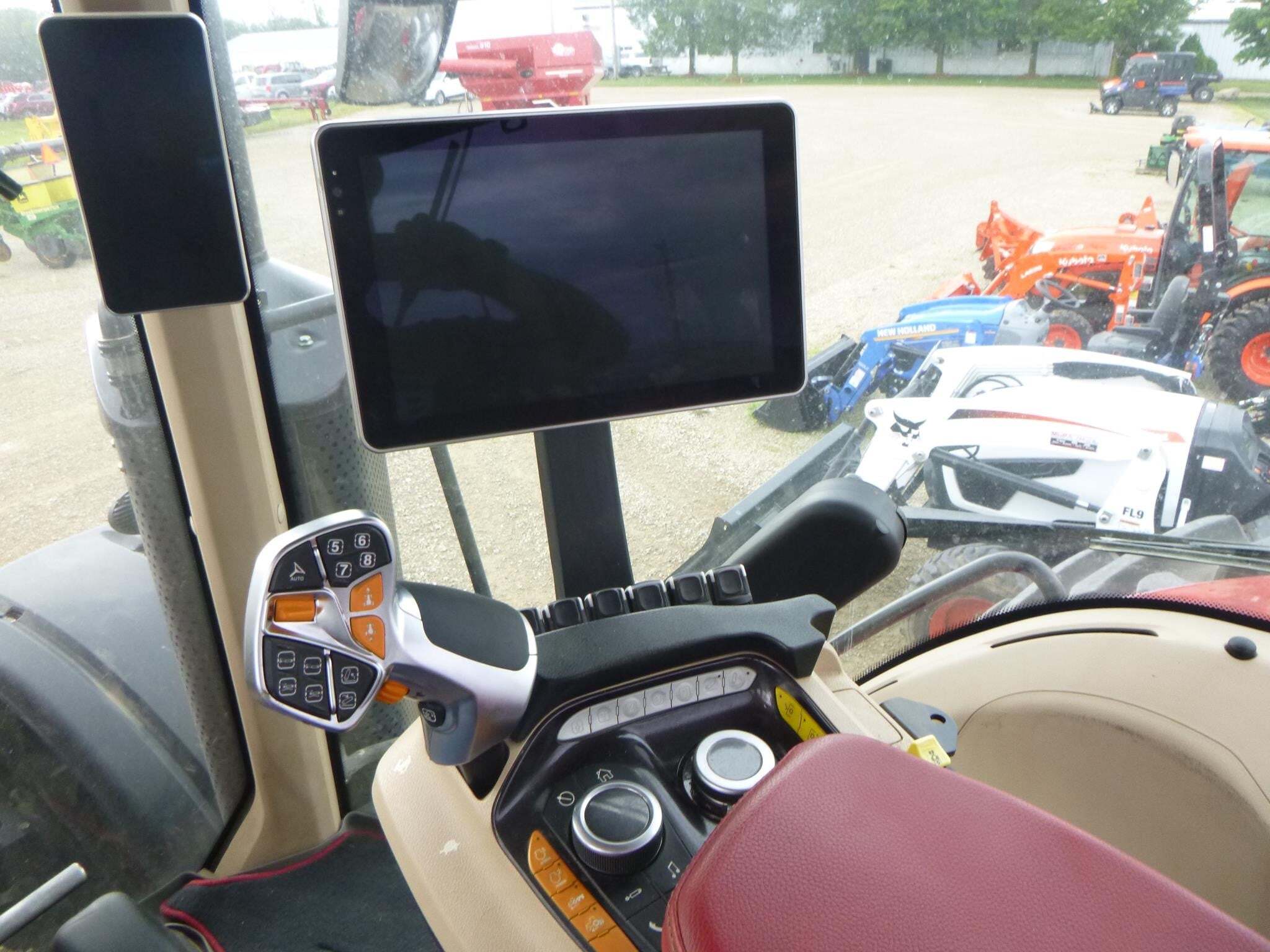 2021 Case IH MAGNUM 400 AFS Tractor