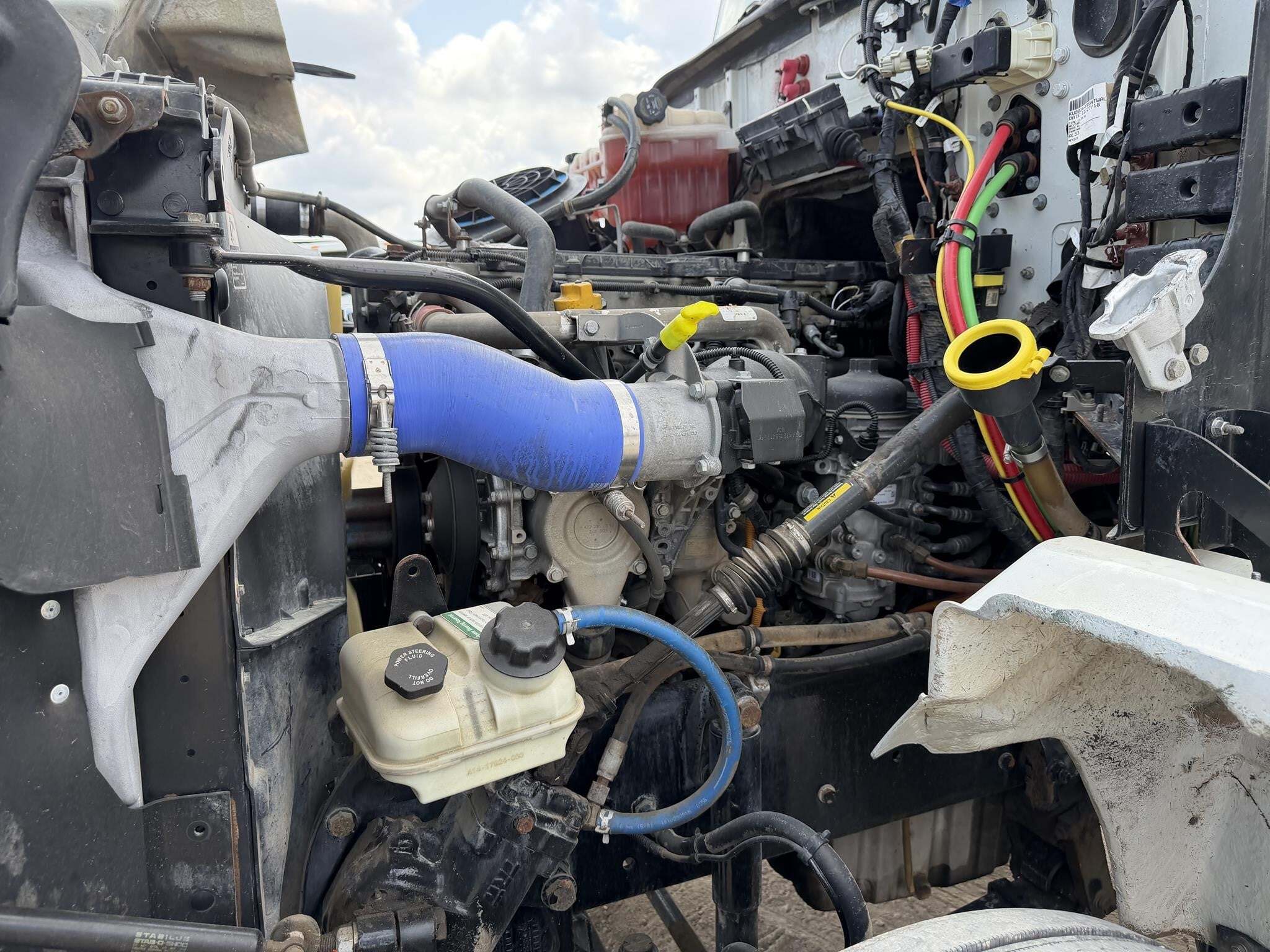 2020 Western Star 4700 Semi Trucks/Trailer
