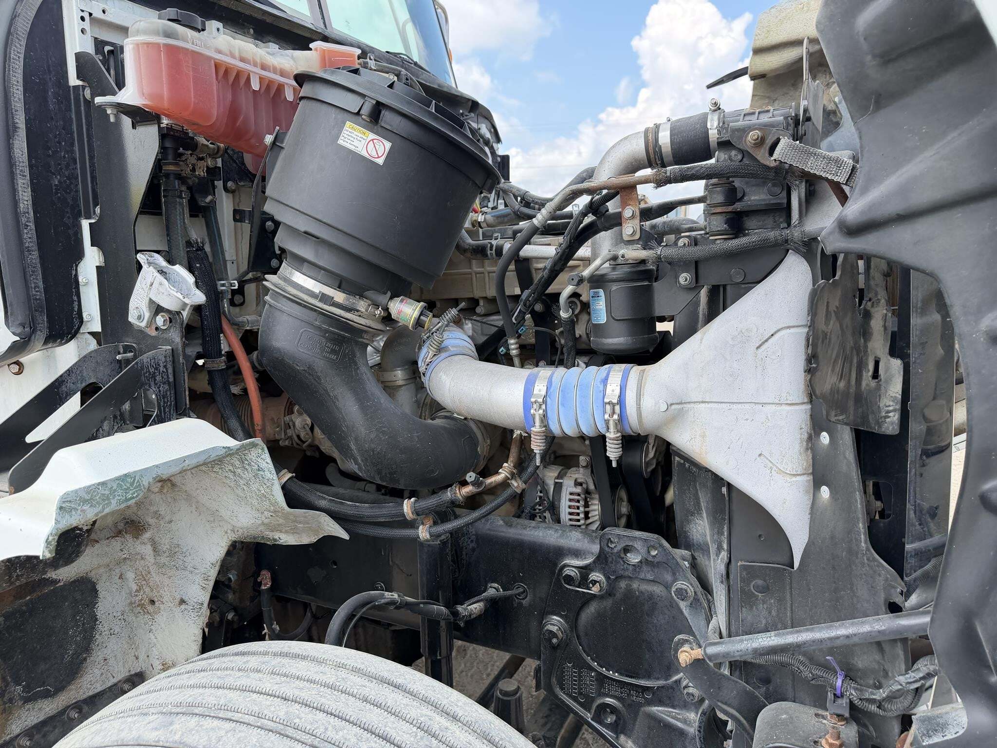 2020 Western Star 4700 Semi Trucks/Trailer