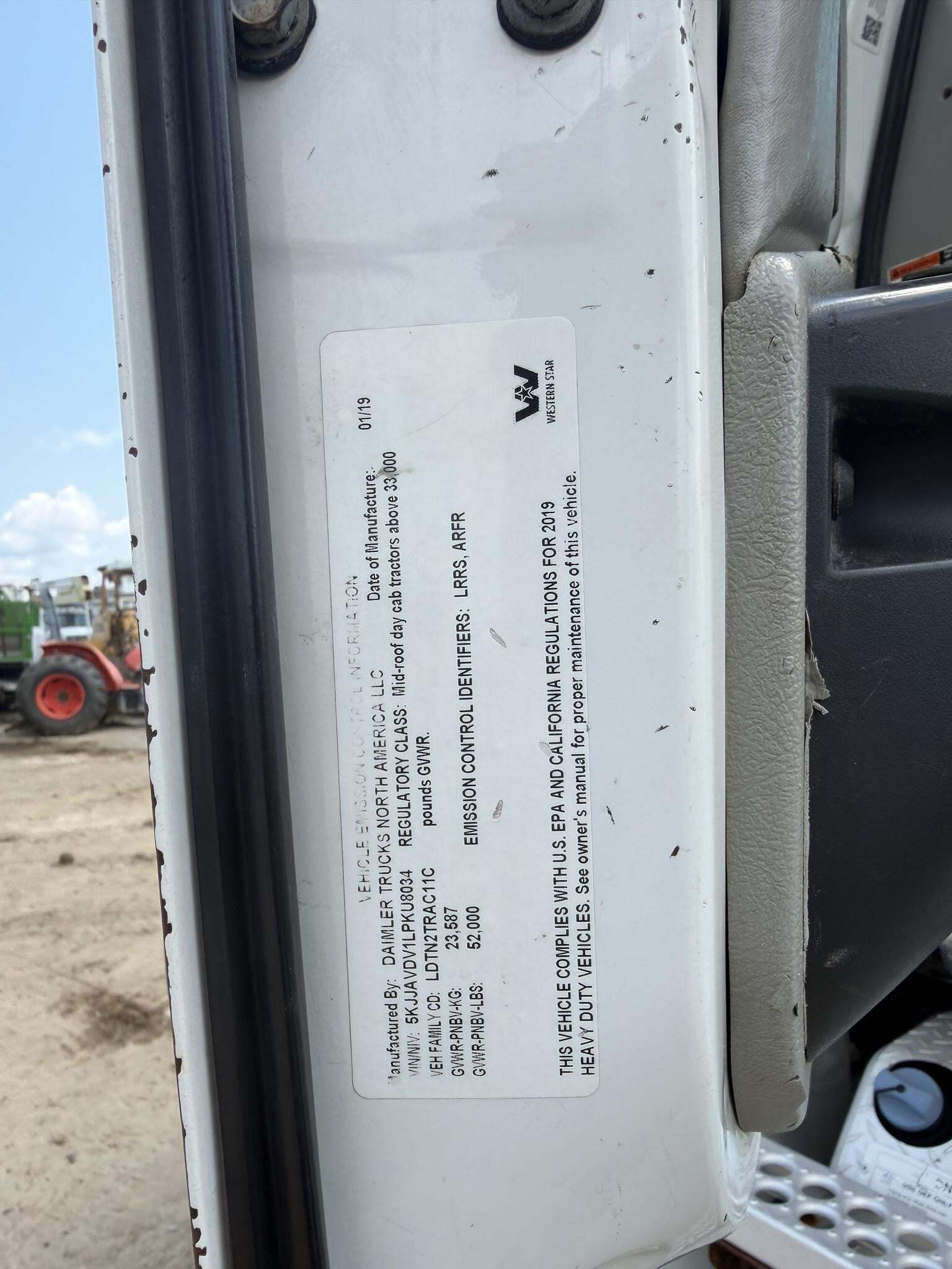 2020 Western Star 4700 Semi Trucks/Trailer
