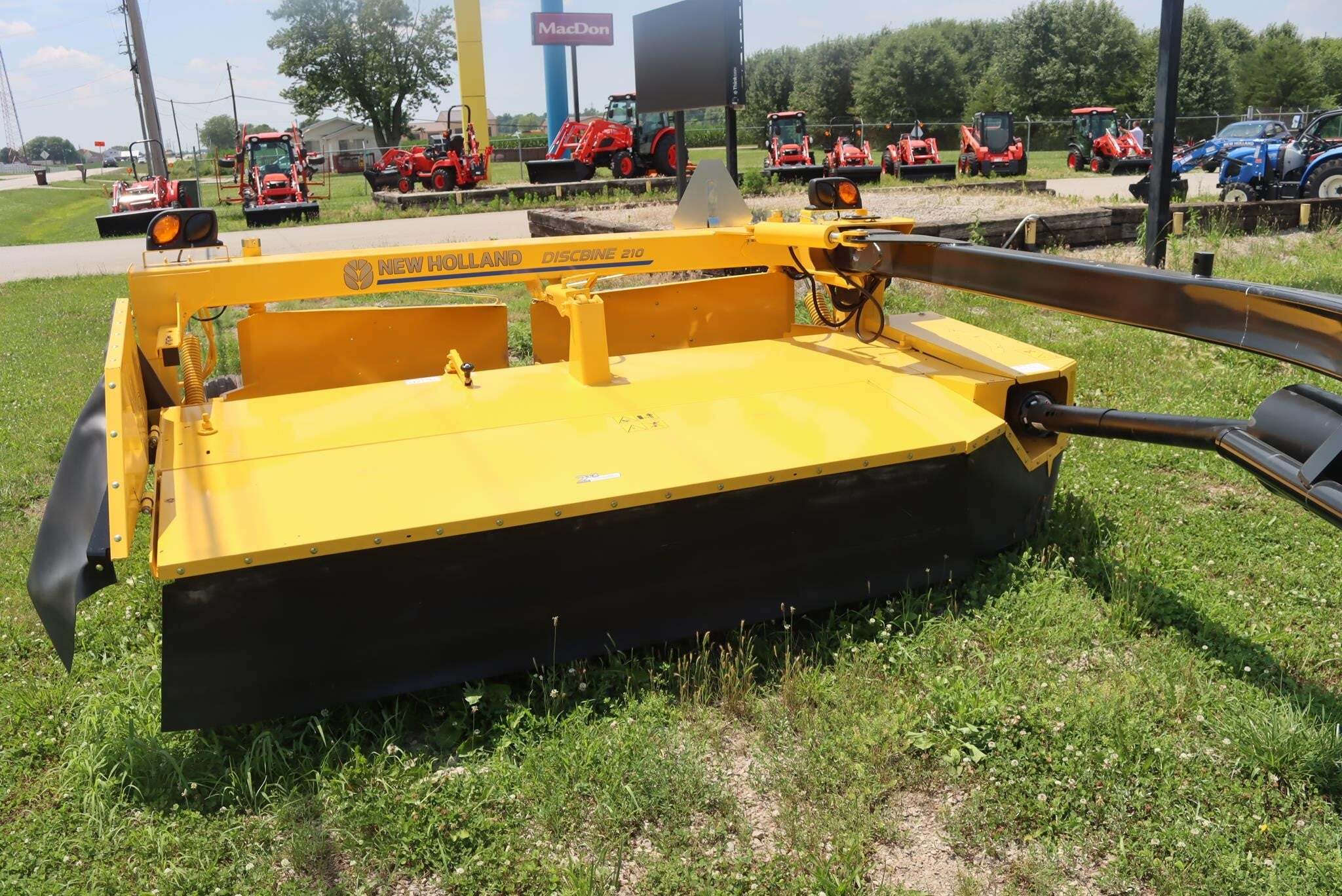 2026 New Holland Discbine 210 Mower Conditioner