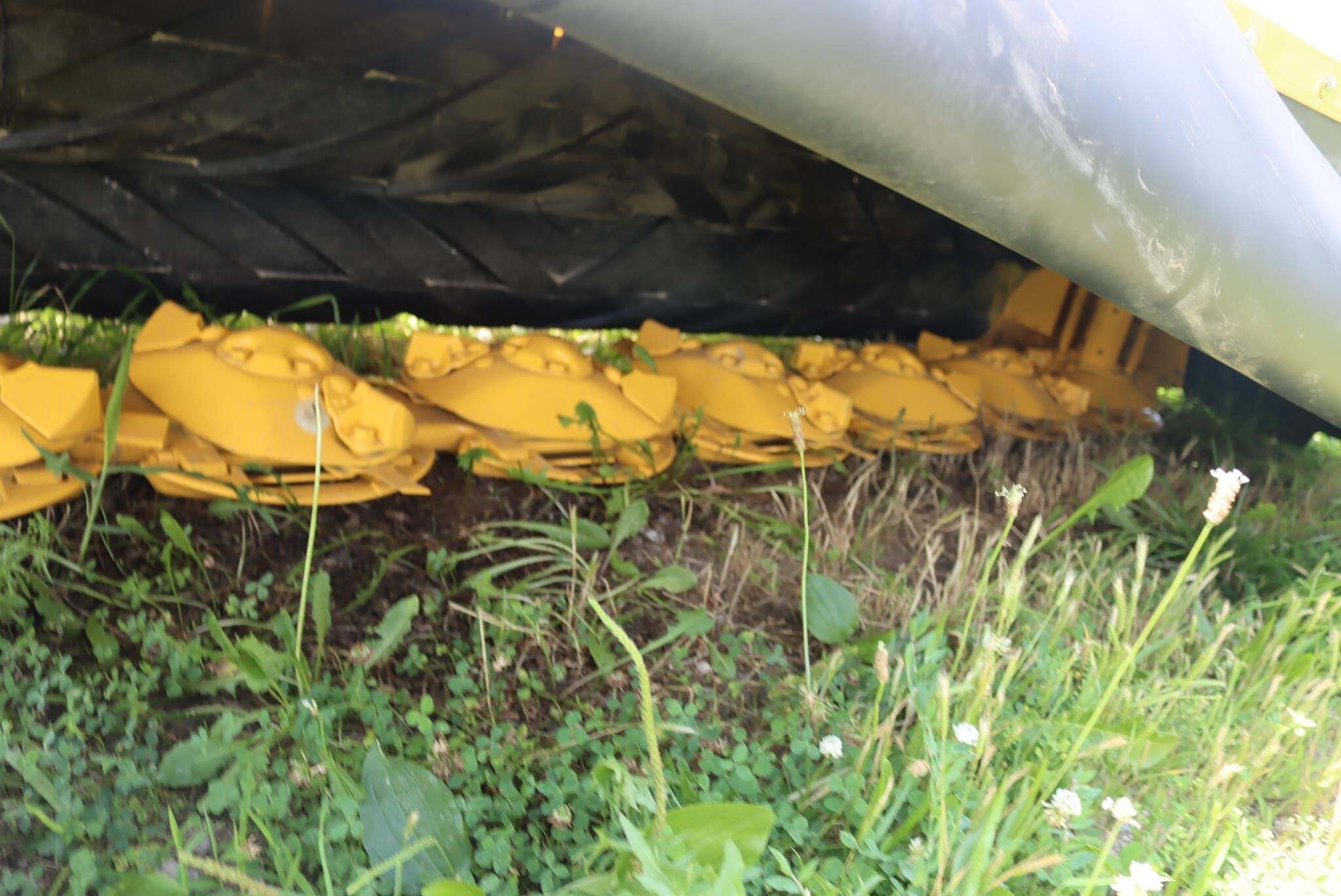 2026 New Holland Discbine 210 Mower Conditioner