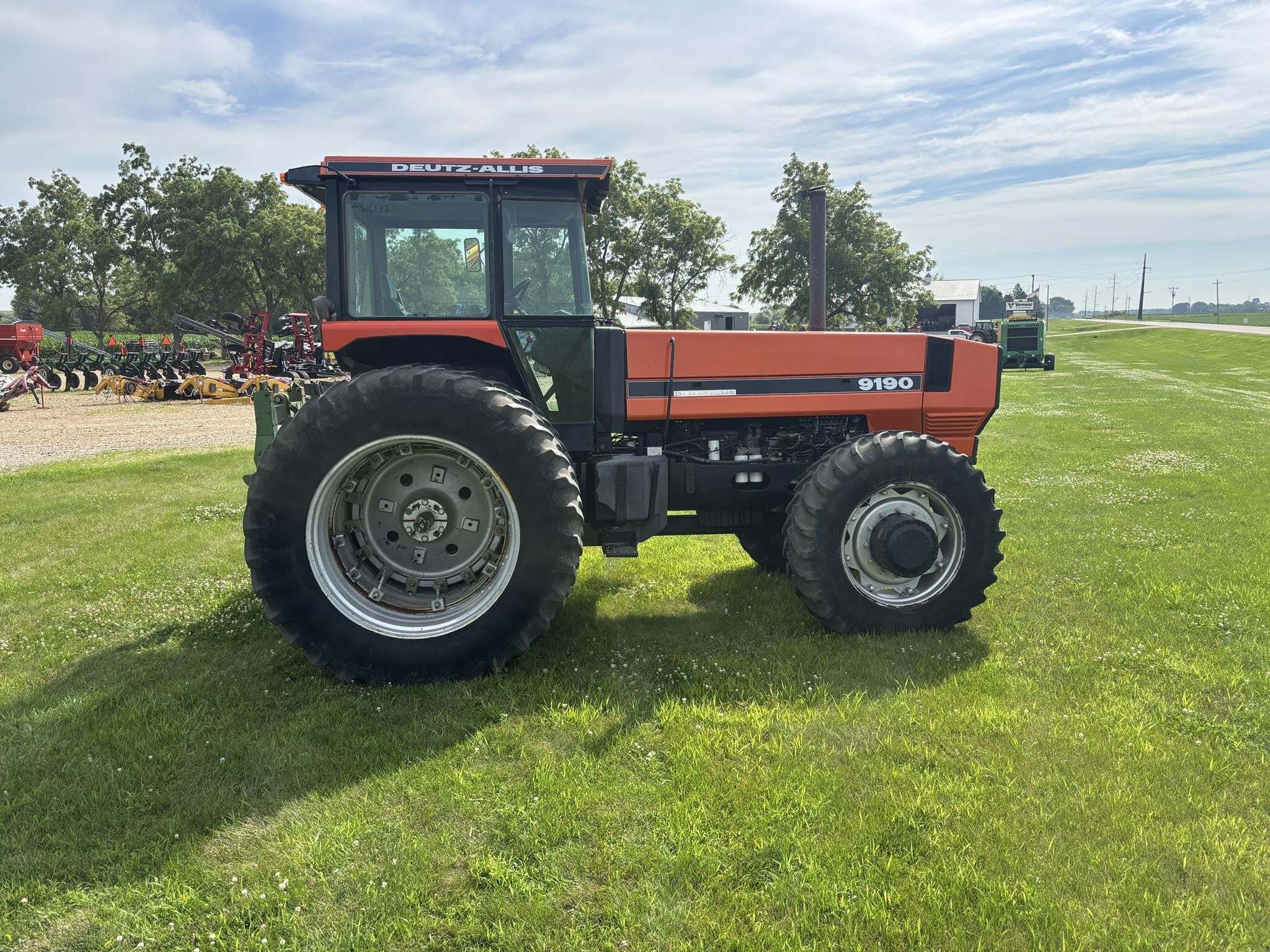 1992 Deutz-Allis 9190 Tractor