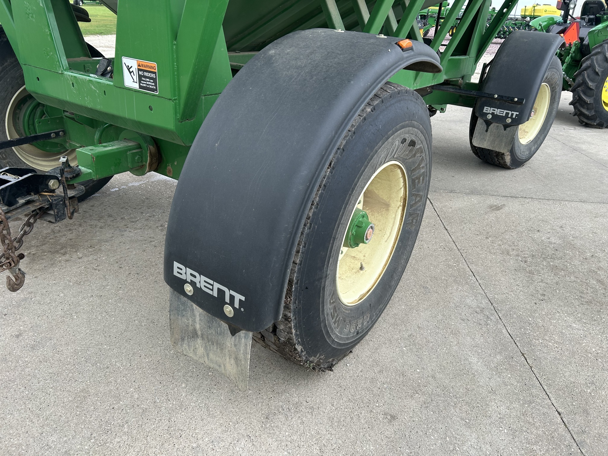 2014 Brent 657 Gravity Wagon