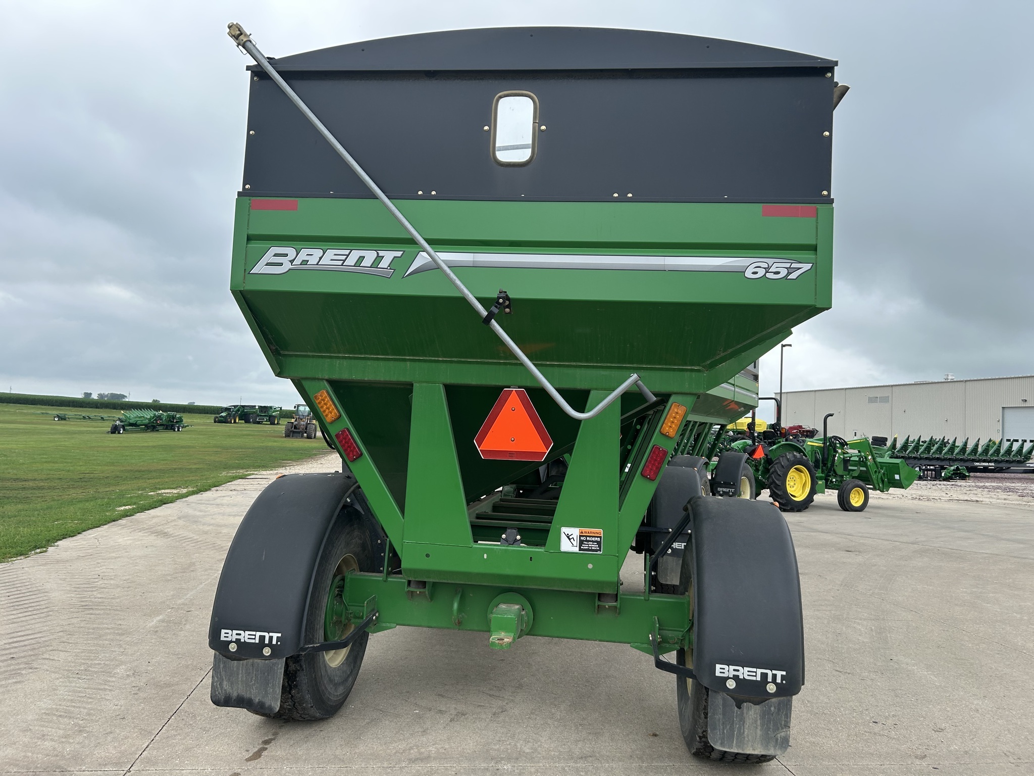 2014 Brent 657 Gravity Wagon
