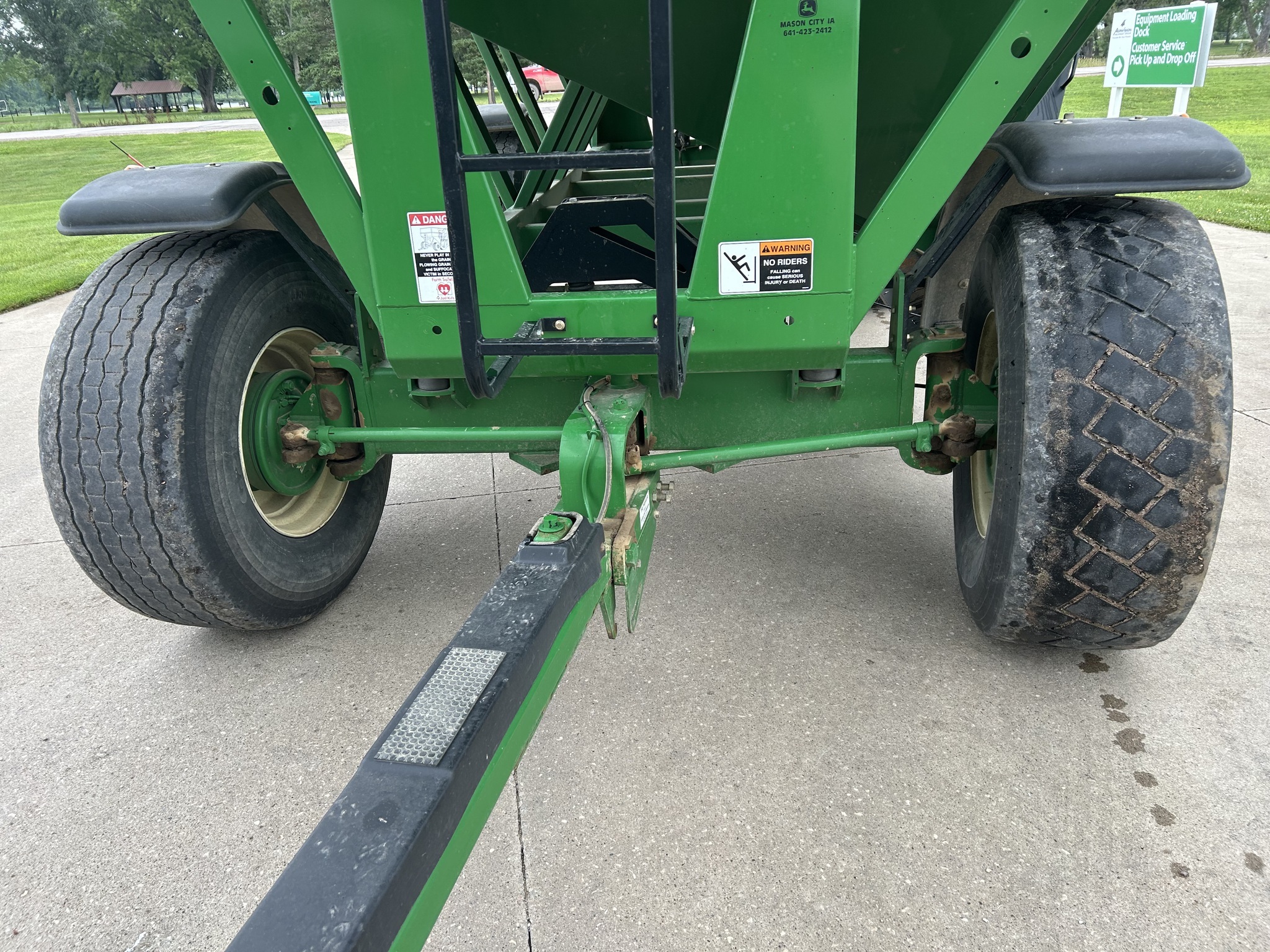 2014 Brent 657 Gravity Wagon