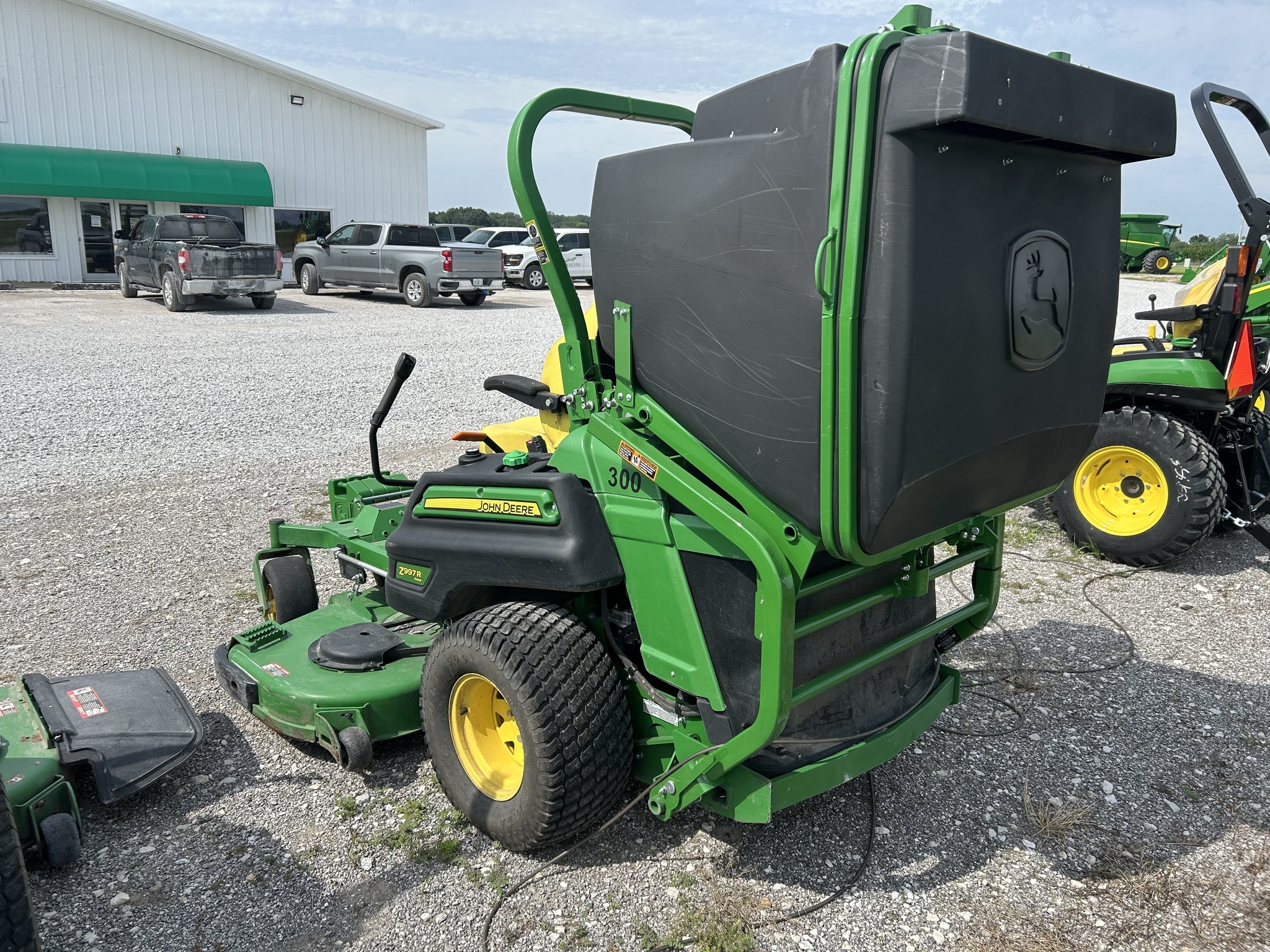 2023 John Deere Z997R Lawn Mower