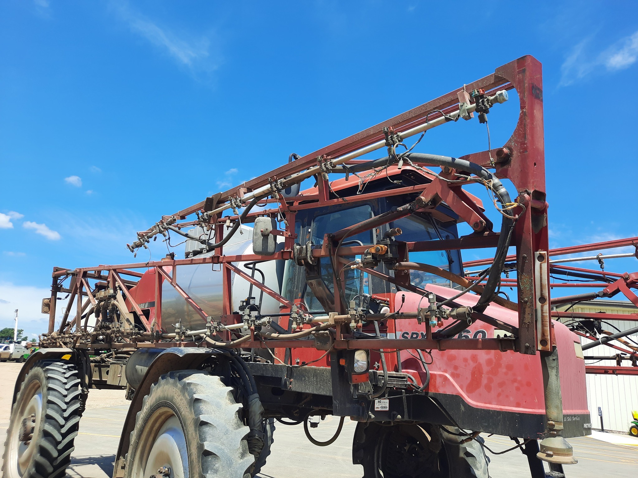 2001 Case IH SPX4260 Self-Propelled Sprayer