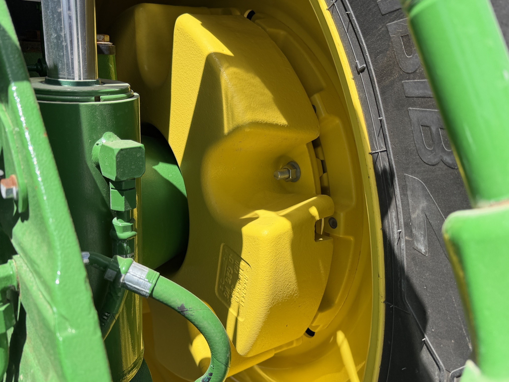 2022 John Deere 8R 340 Tractor