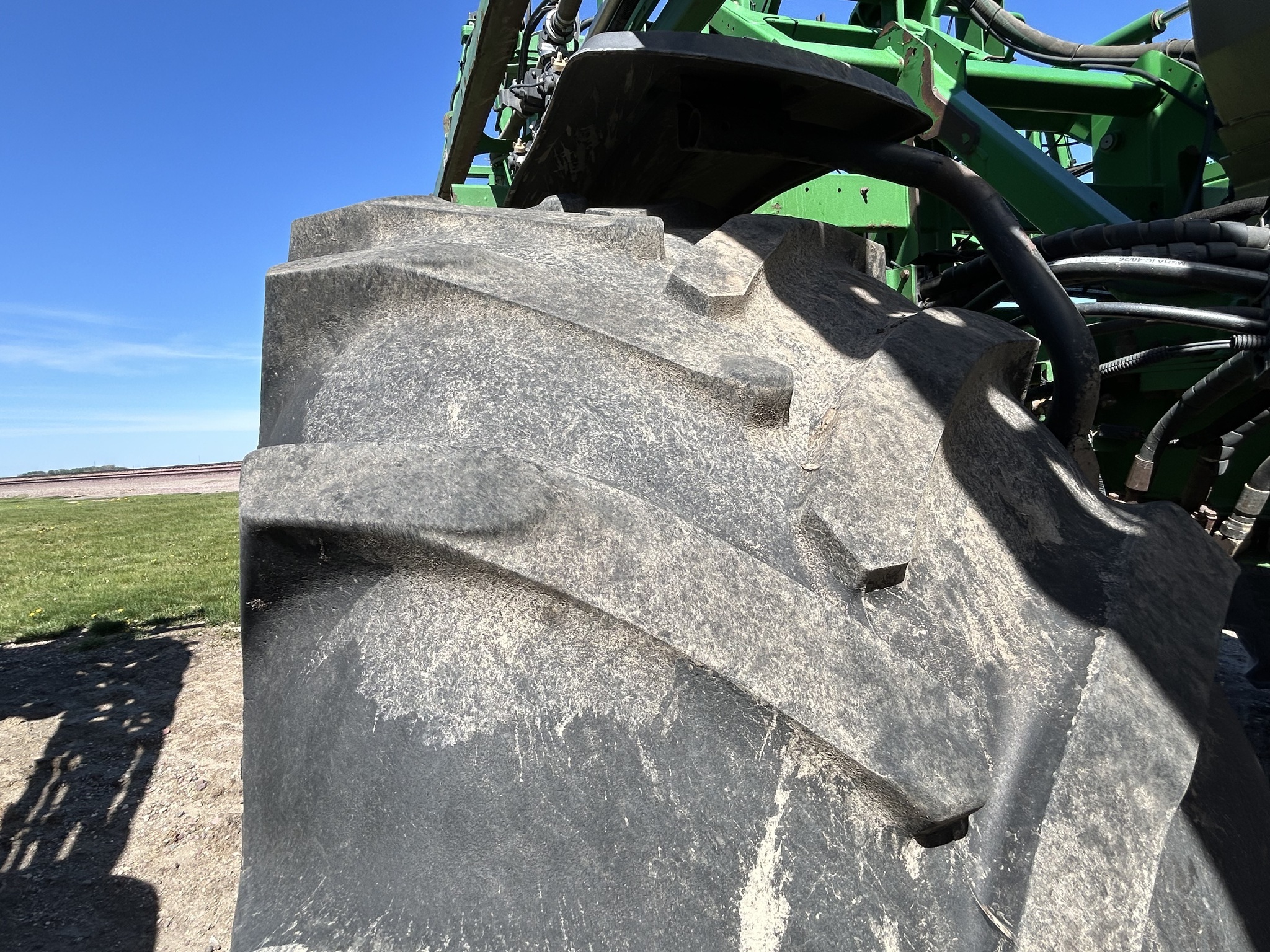 2015 John Deere R4045 Self-Propelled Sprayer