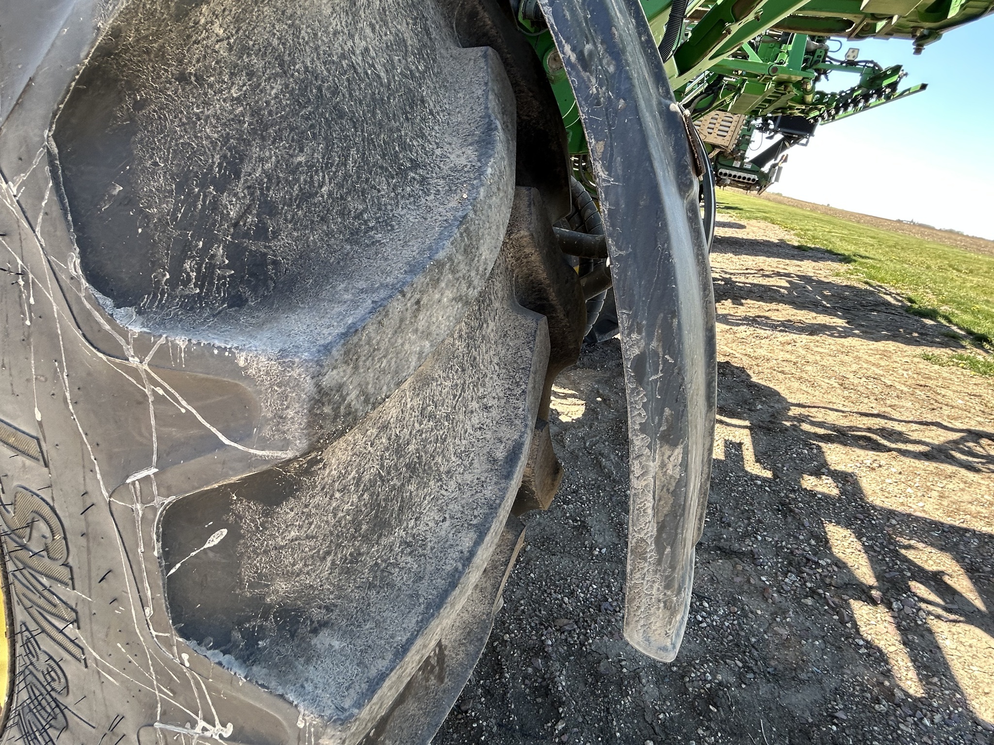 2015 John Deere R4045 Self-Propelled Sprayer