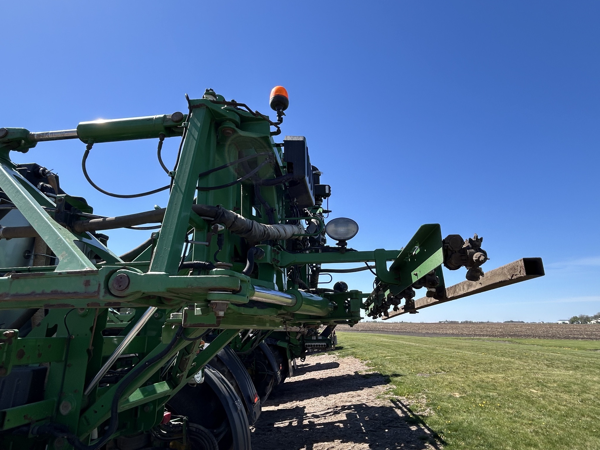2015 John Deere R4045 Self-Propelled Sprayer