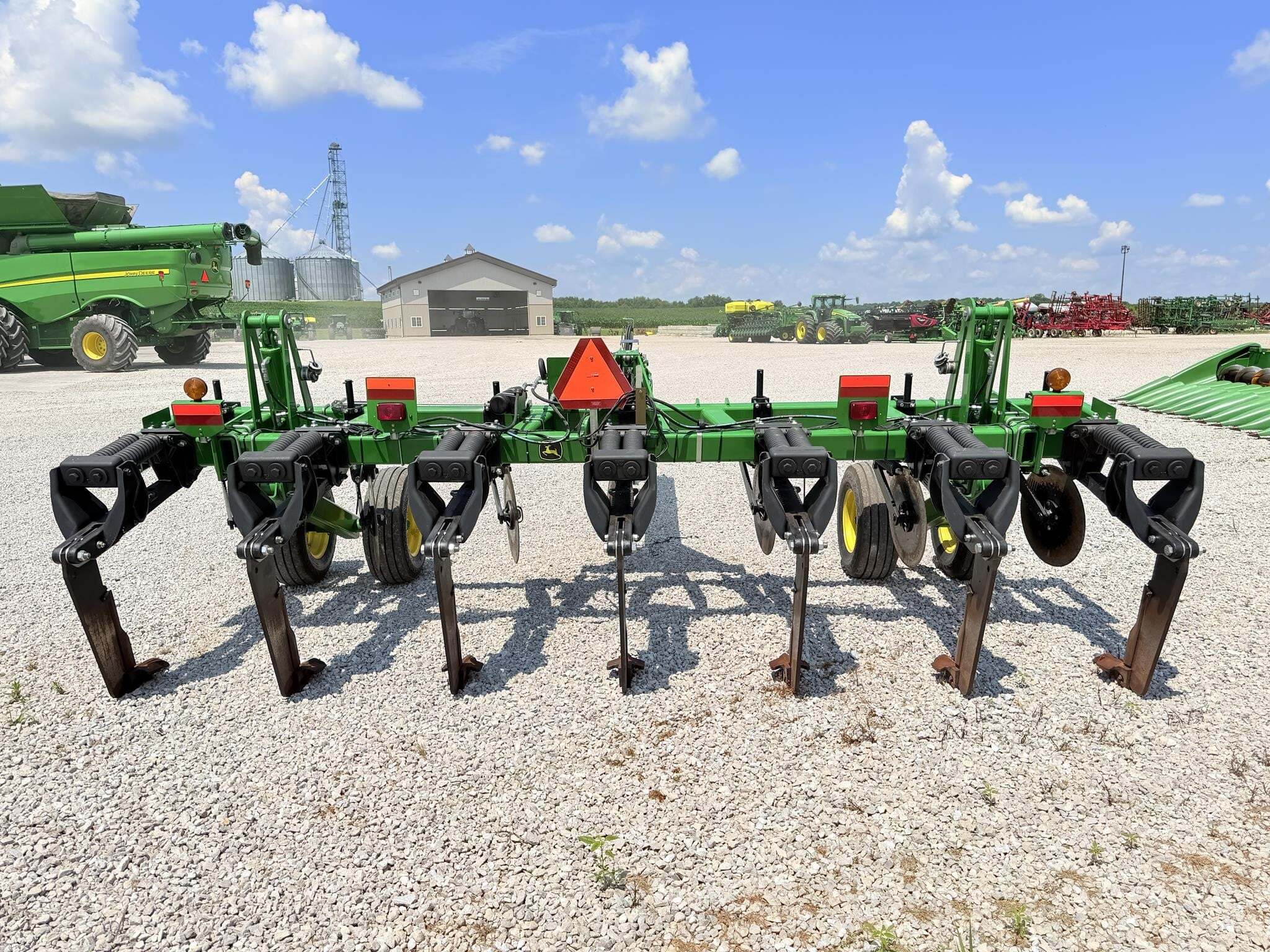  John Deere 2100 In-Line Ripper