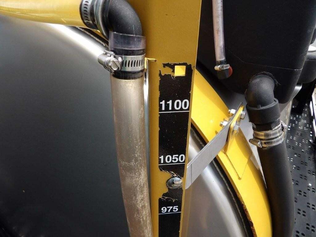 2017 Ag-Chem RoGator 1100B Self-Propelled Sprayer