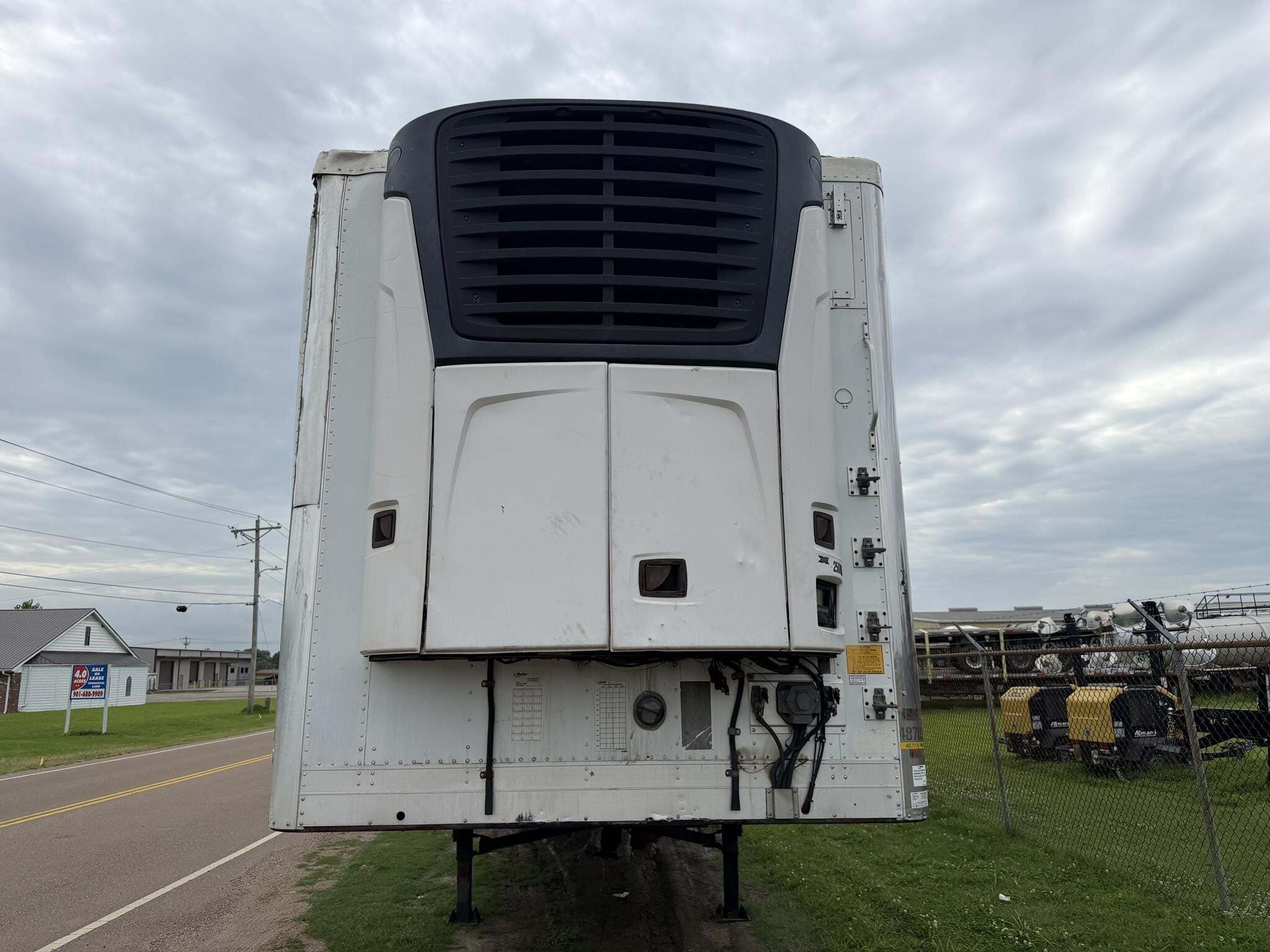 2013 Utility 53 FT REEFER Box Trucks/Trailer