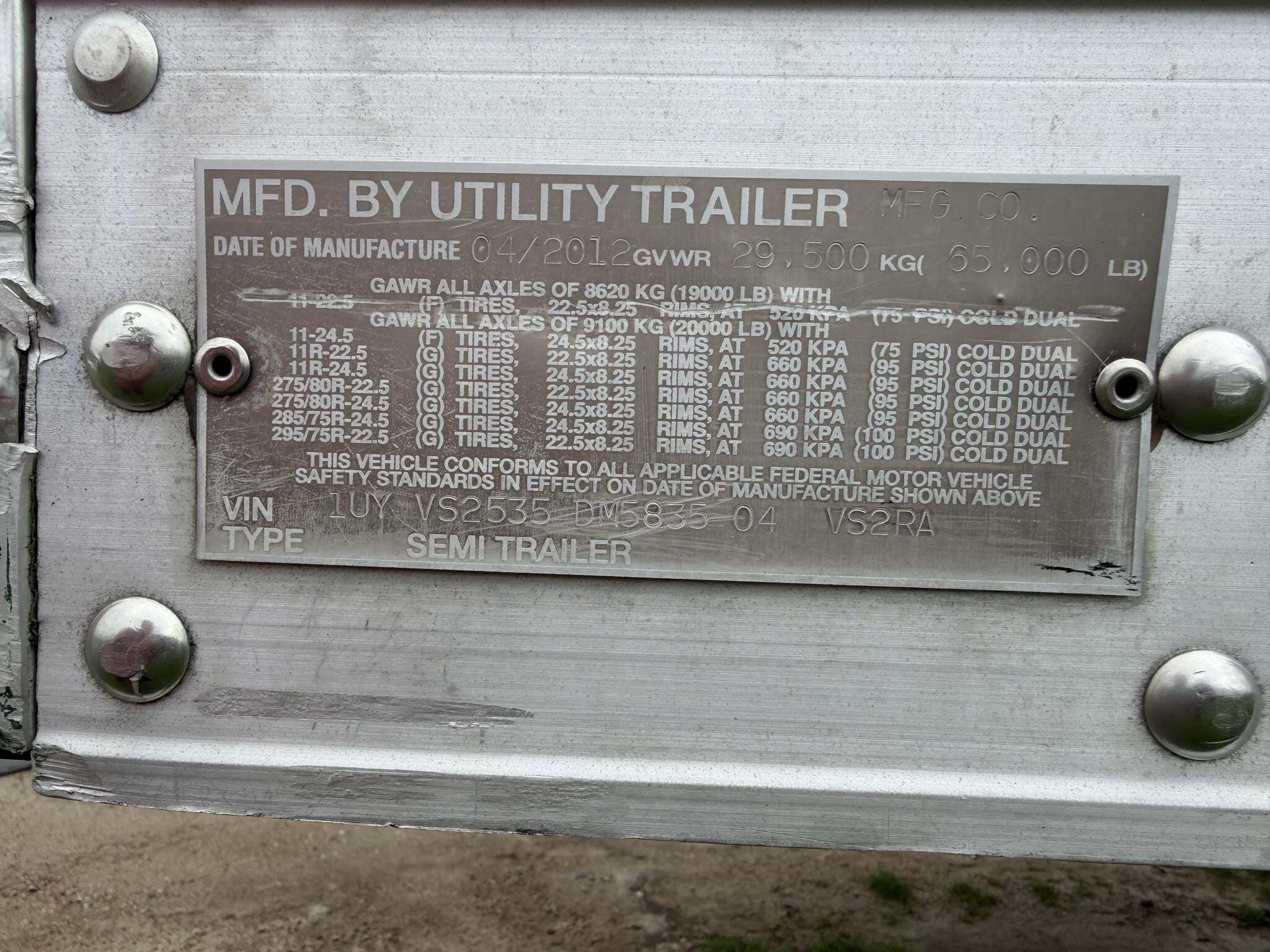 2013 Utility 53 FT REEFER Box Trucks/Trailer