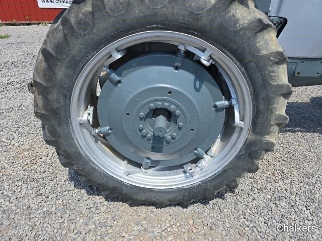1976 White 2-70 Tractor