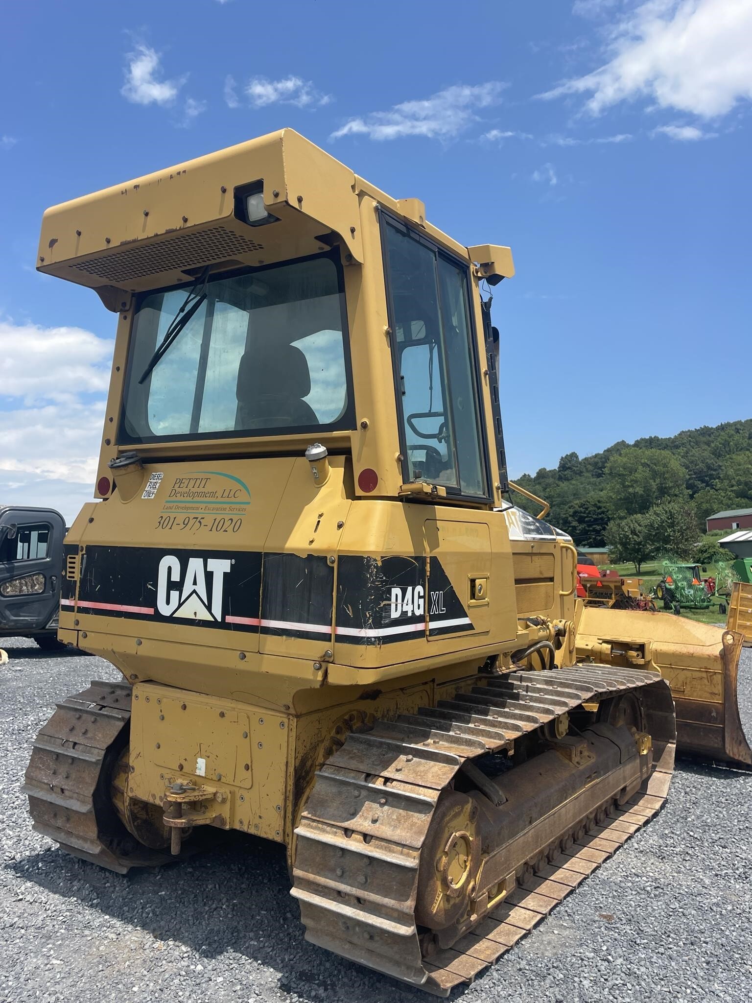 2005 Caterpillar D4G XL Dozer