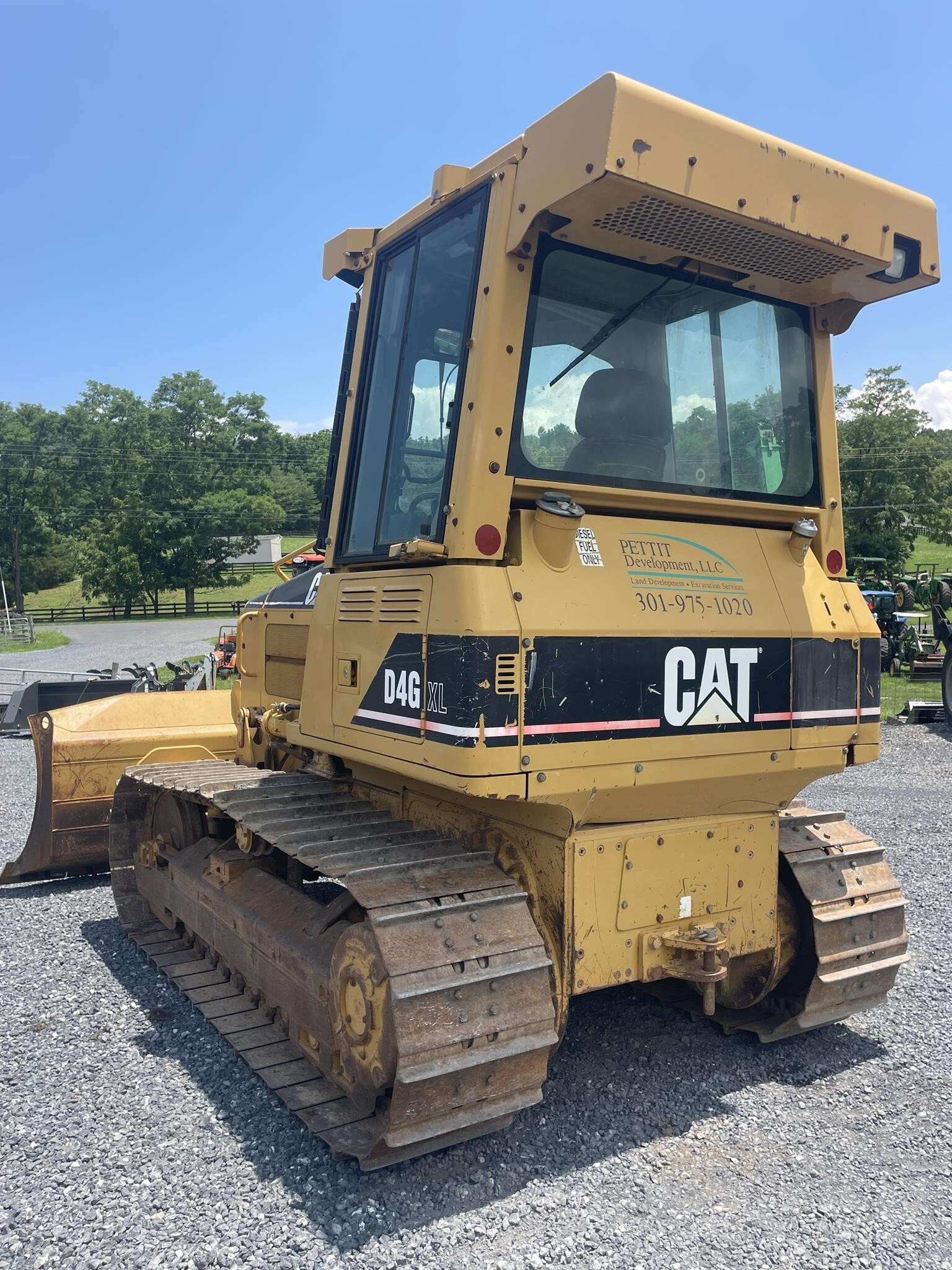2005 Caterpillar D4G XL Dozer