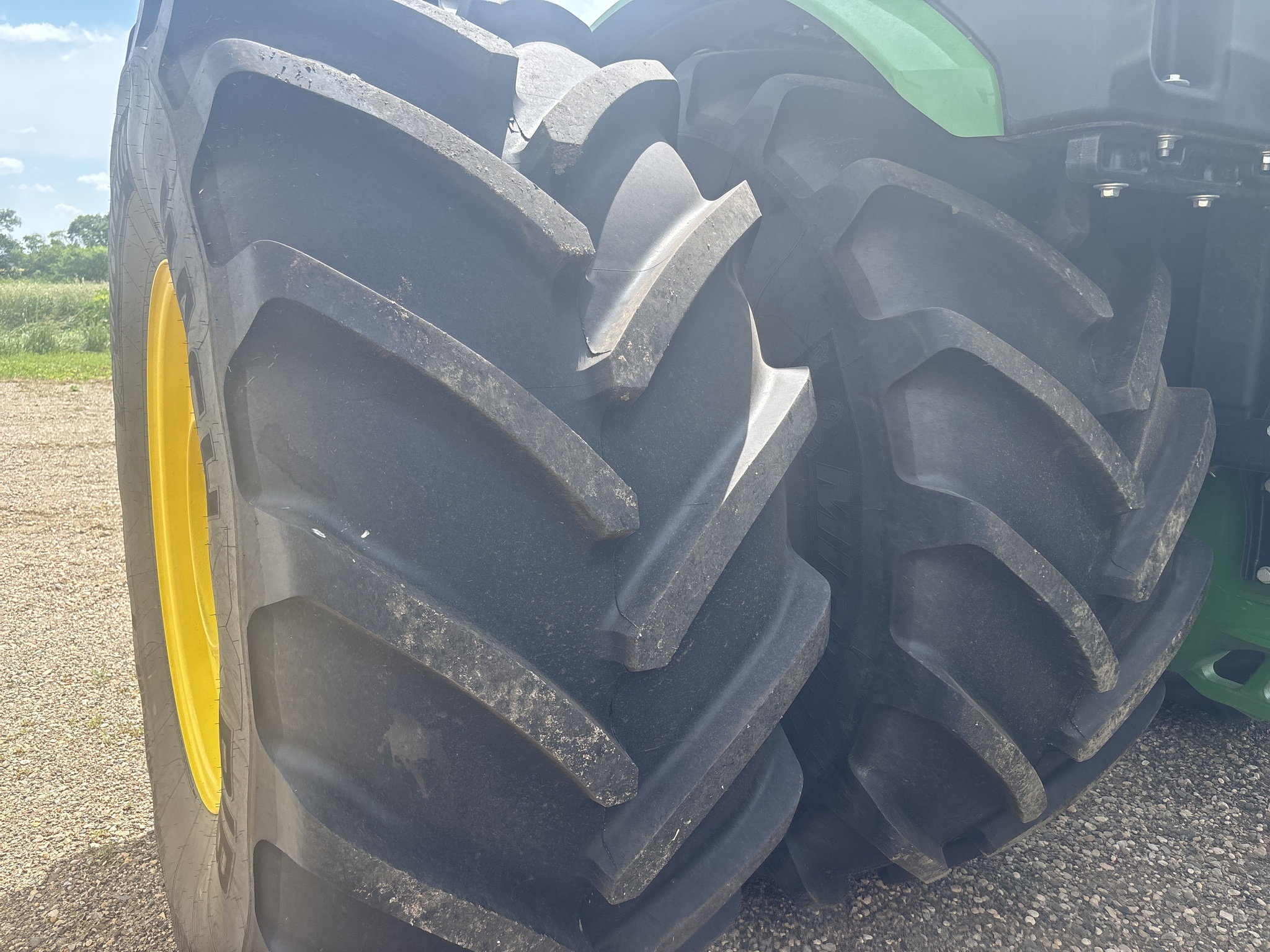 2025 John Deere 9R 540 Tractor