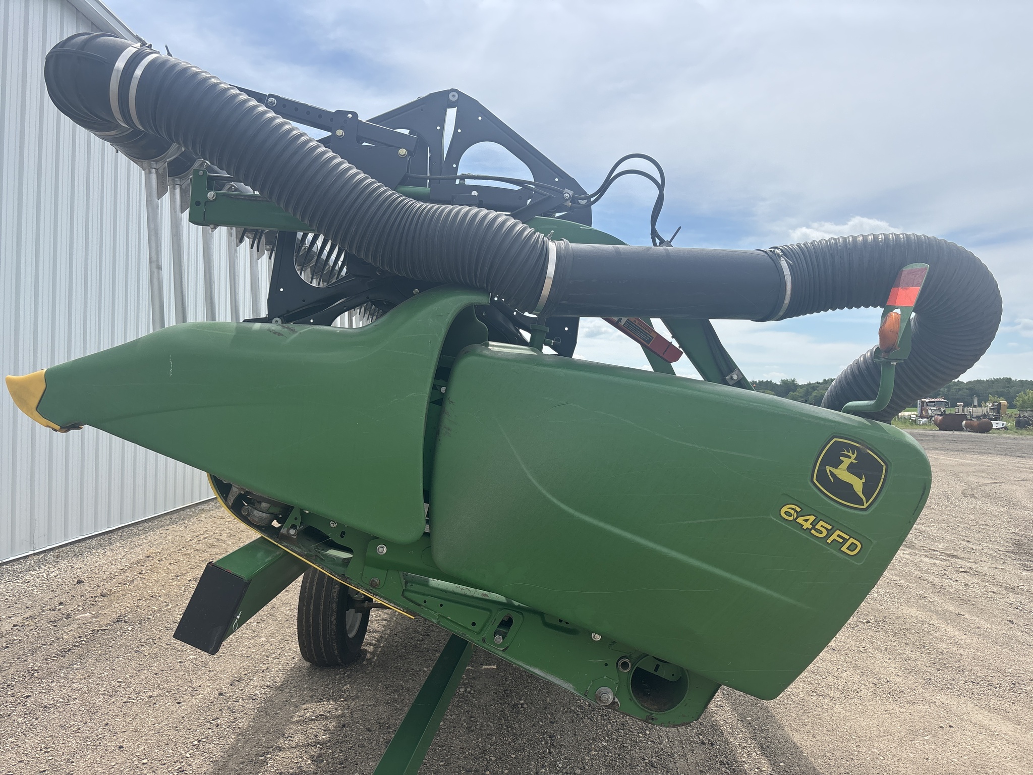 2016 John Deere 645FD Platform