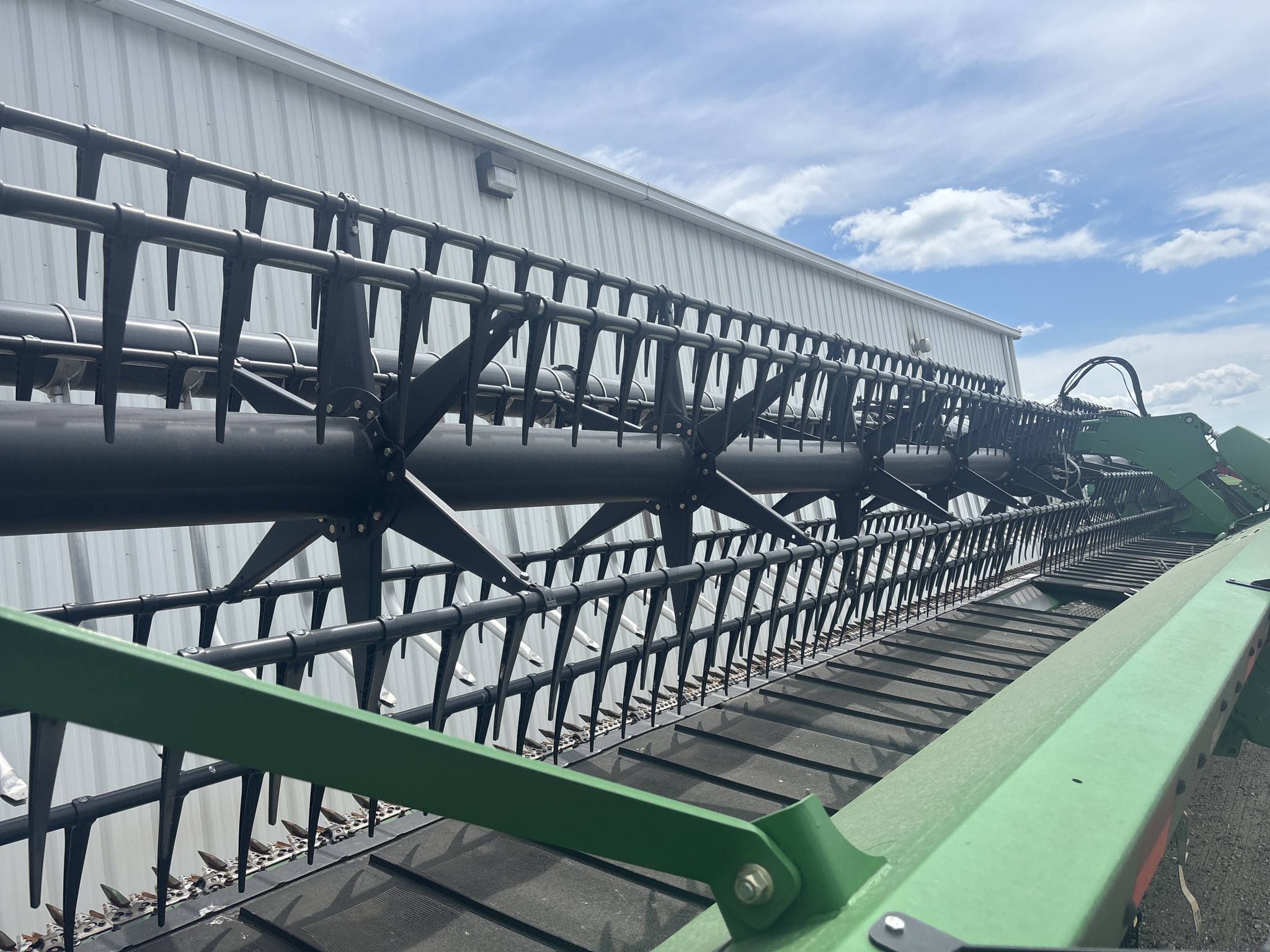 2016 John Deere 645FD Platform