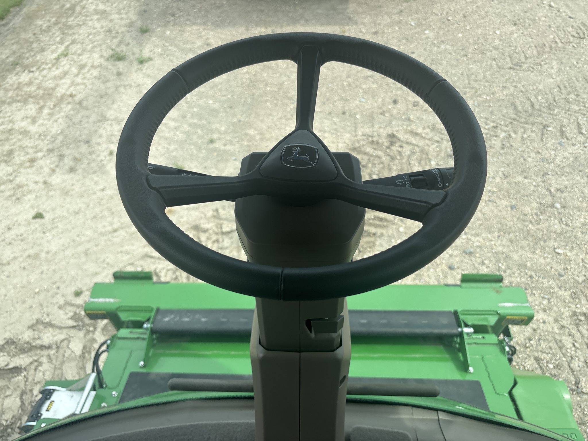 2025 John Deere X9 1000 Combine