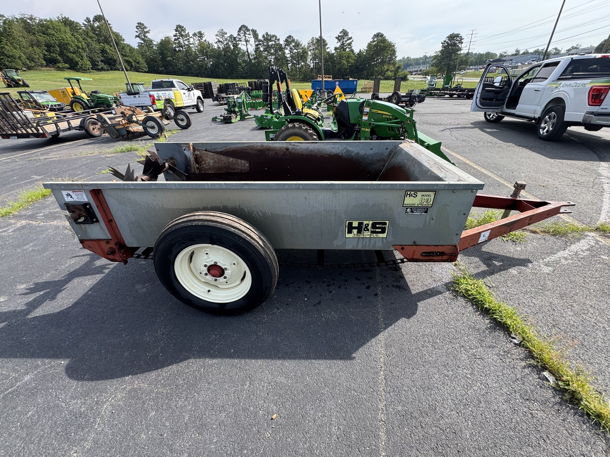  H & S 80 Manure Spreader