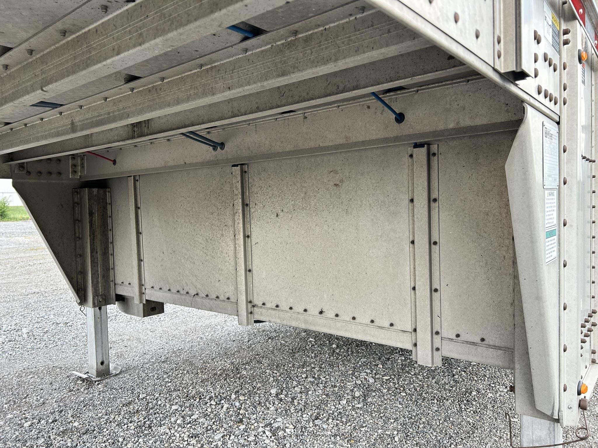 2020 Wilson PSDCL-402P Livestock Trailer