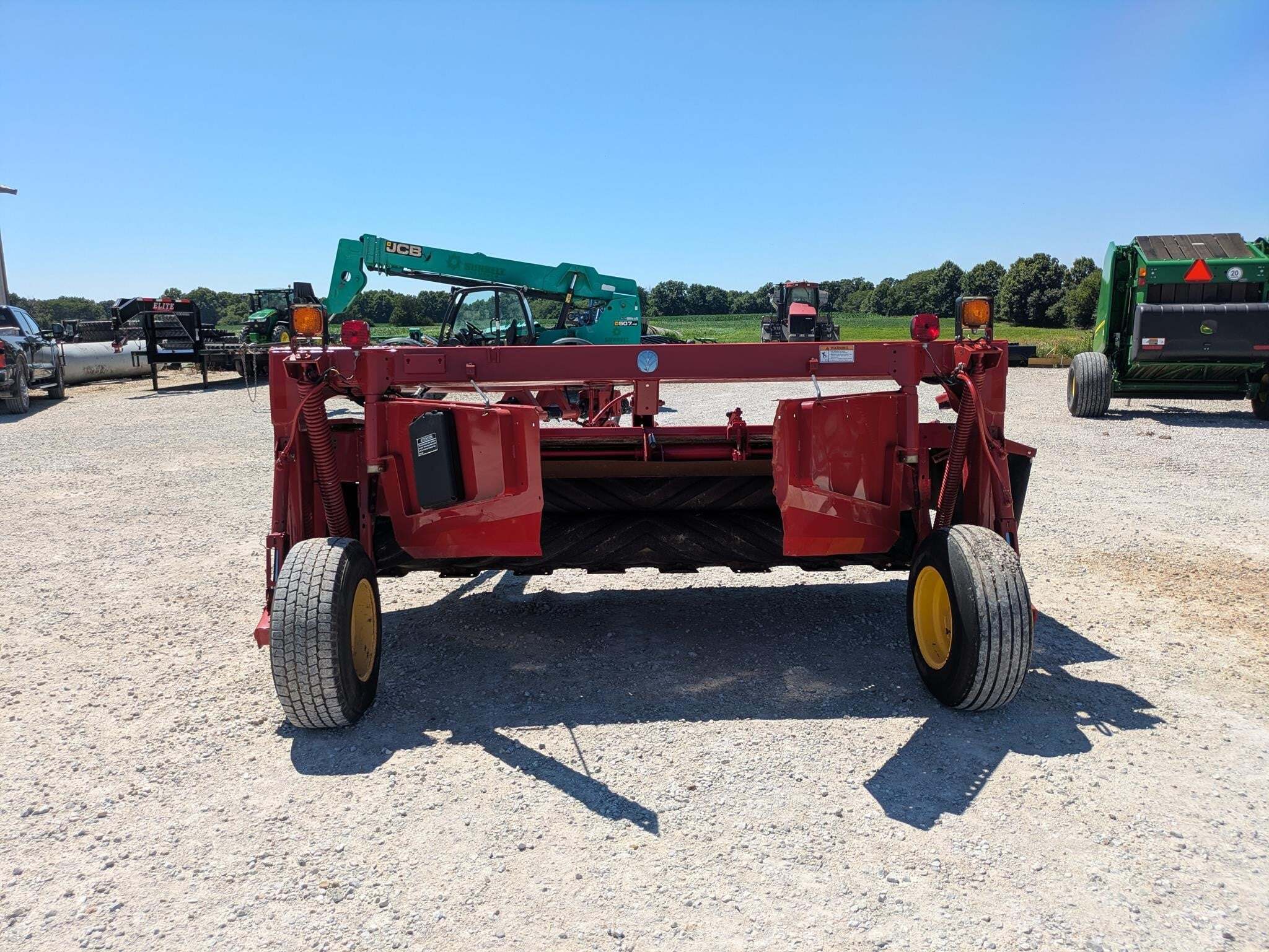2013 New Holland H7230 Mower Conditioner