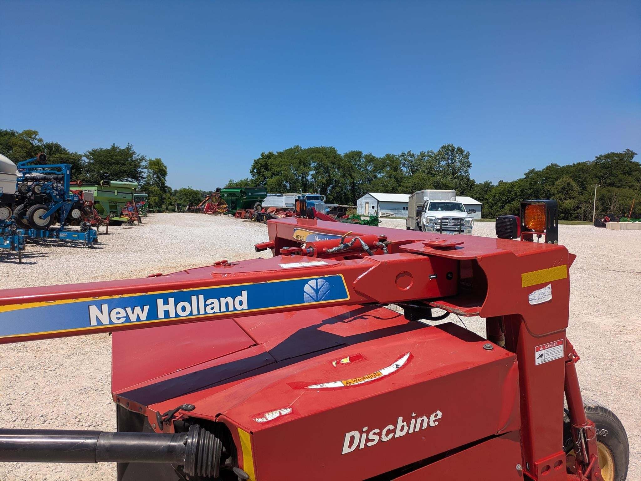 2013 New Holland H7230 Mower Conditioner