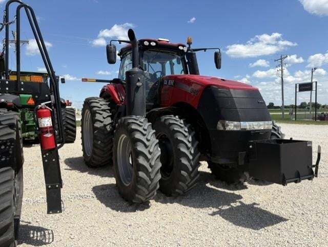 2019 Case IH Magnum 340 Tractor