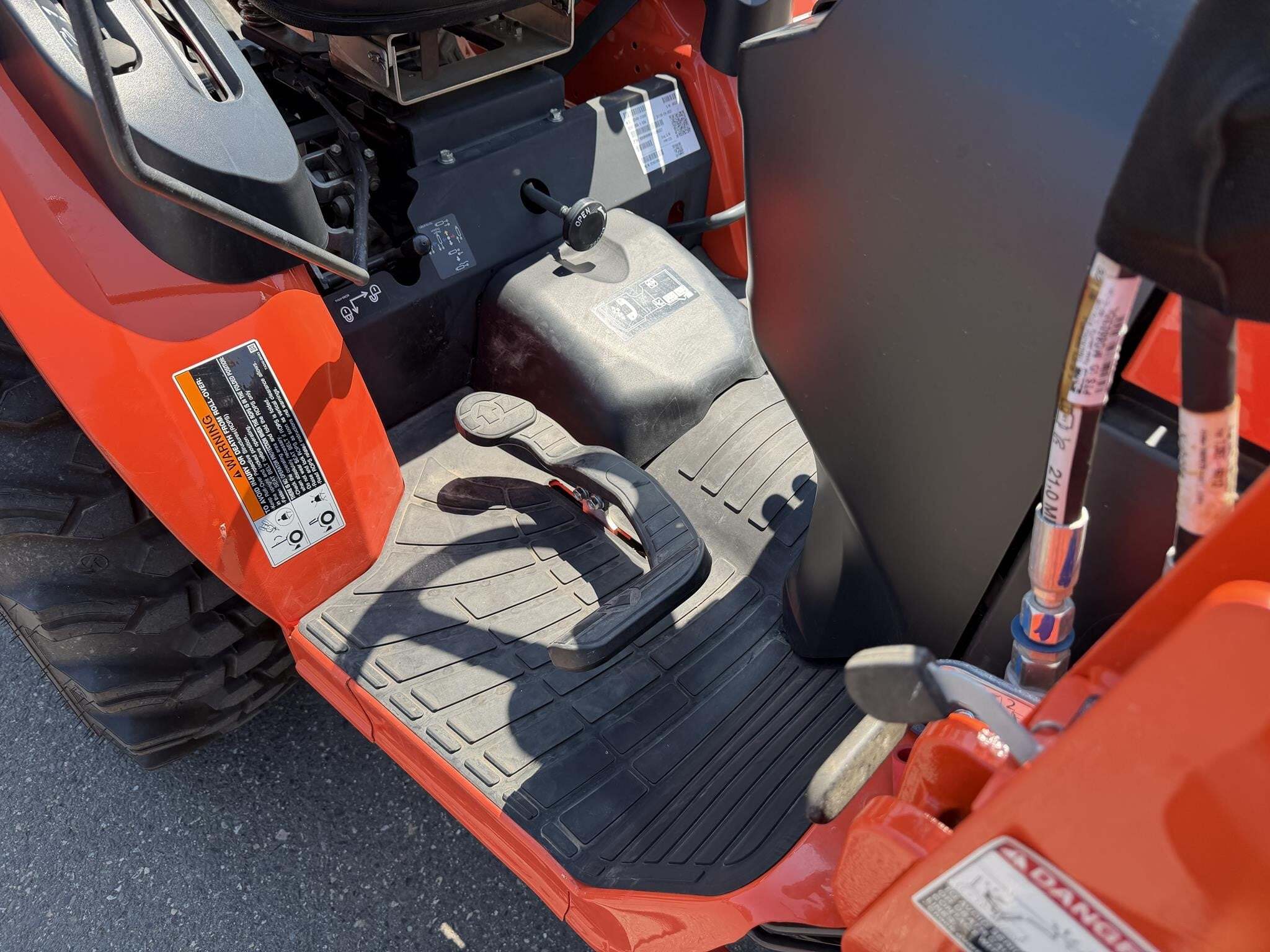 2024 Kubota B2601 Tractor