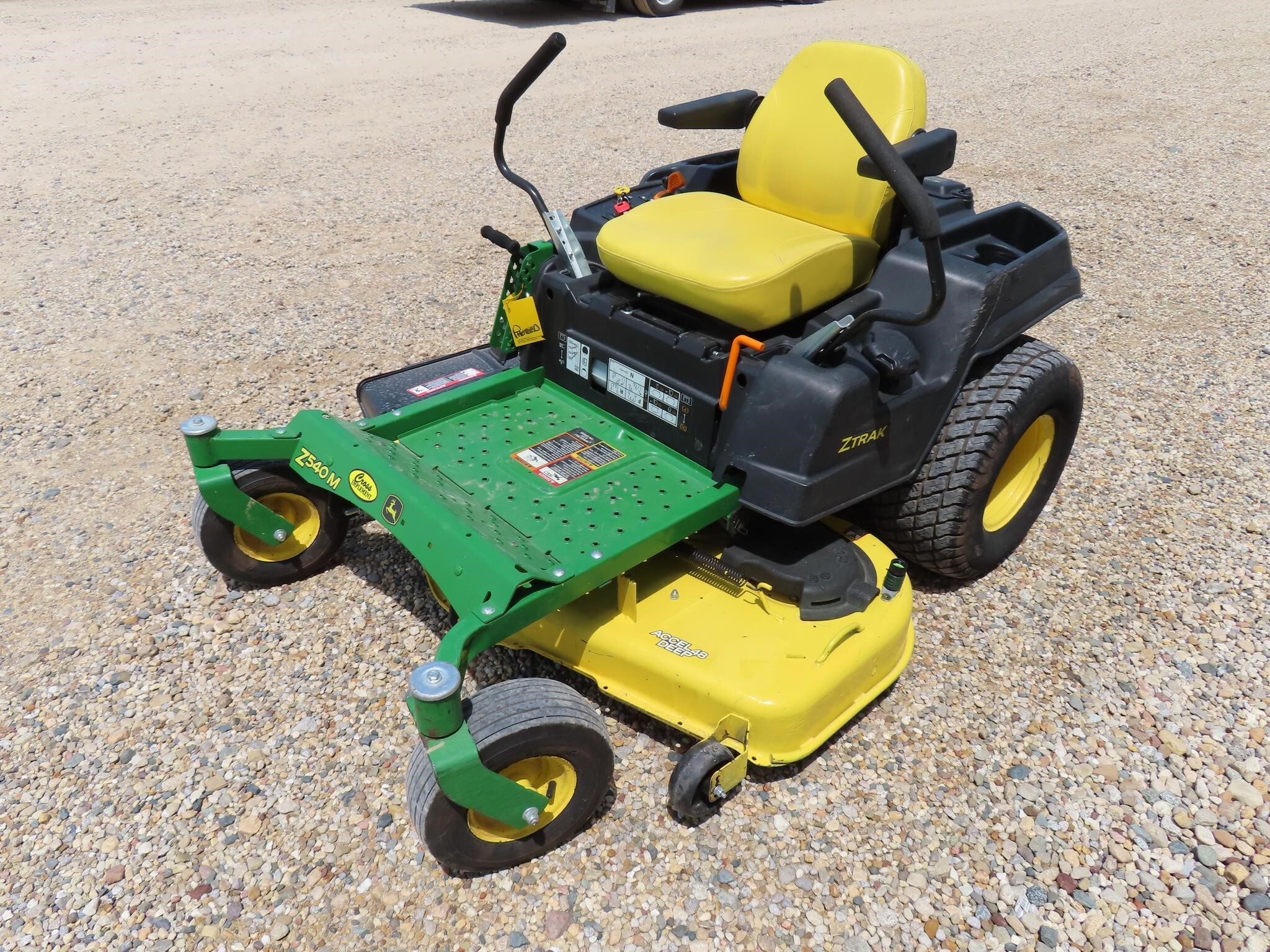 2017 John Deere Z540M Lawn Mower