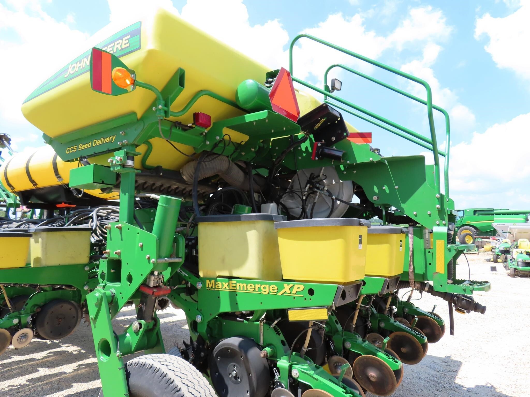2013 John Deere 1770NT Planter