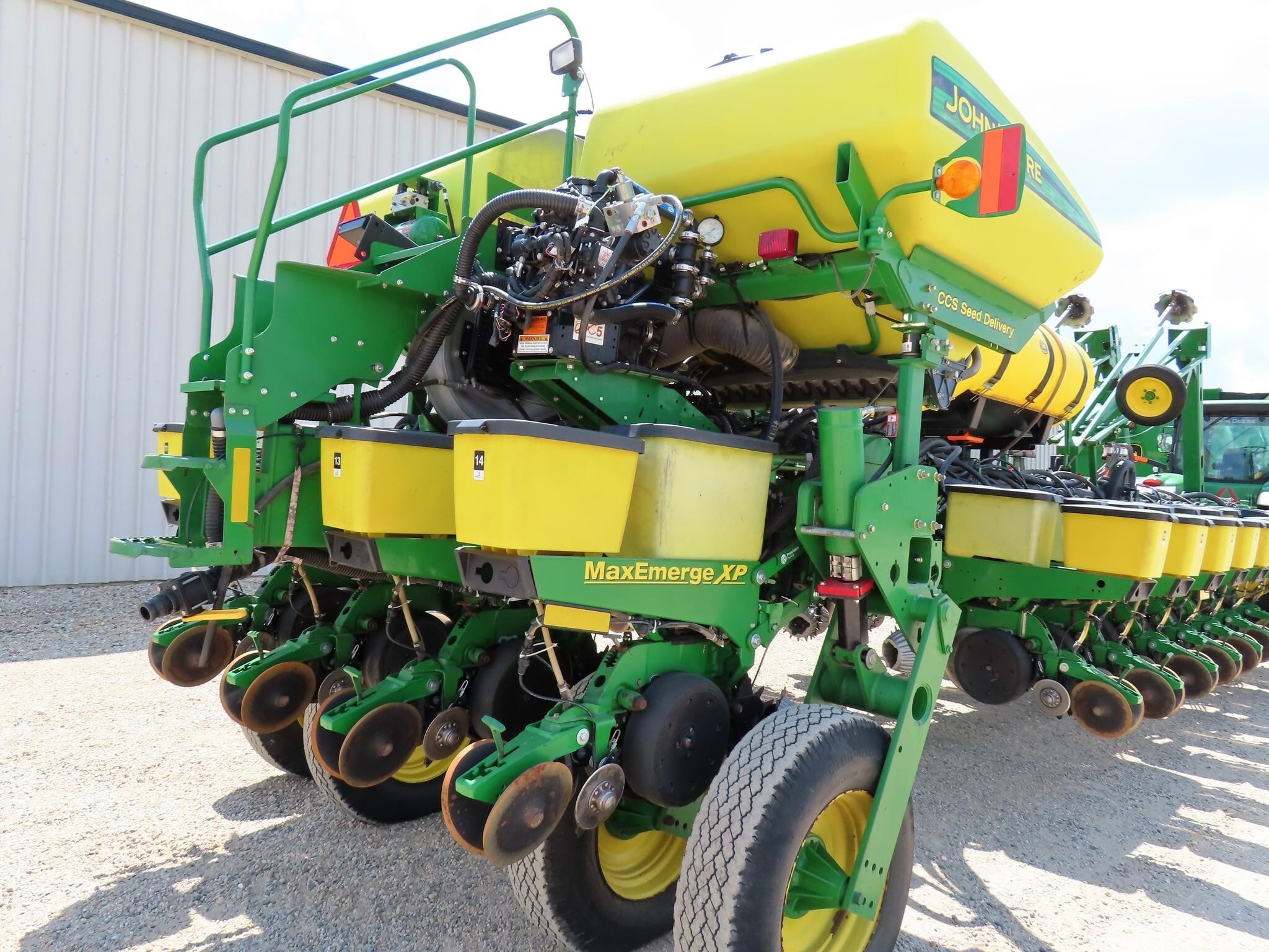 2013 John Deere 1770NT Planter