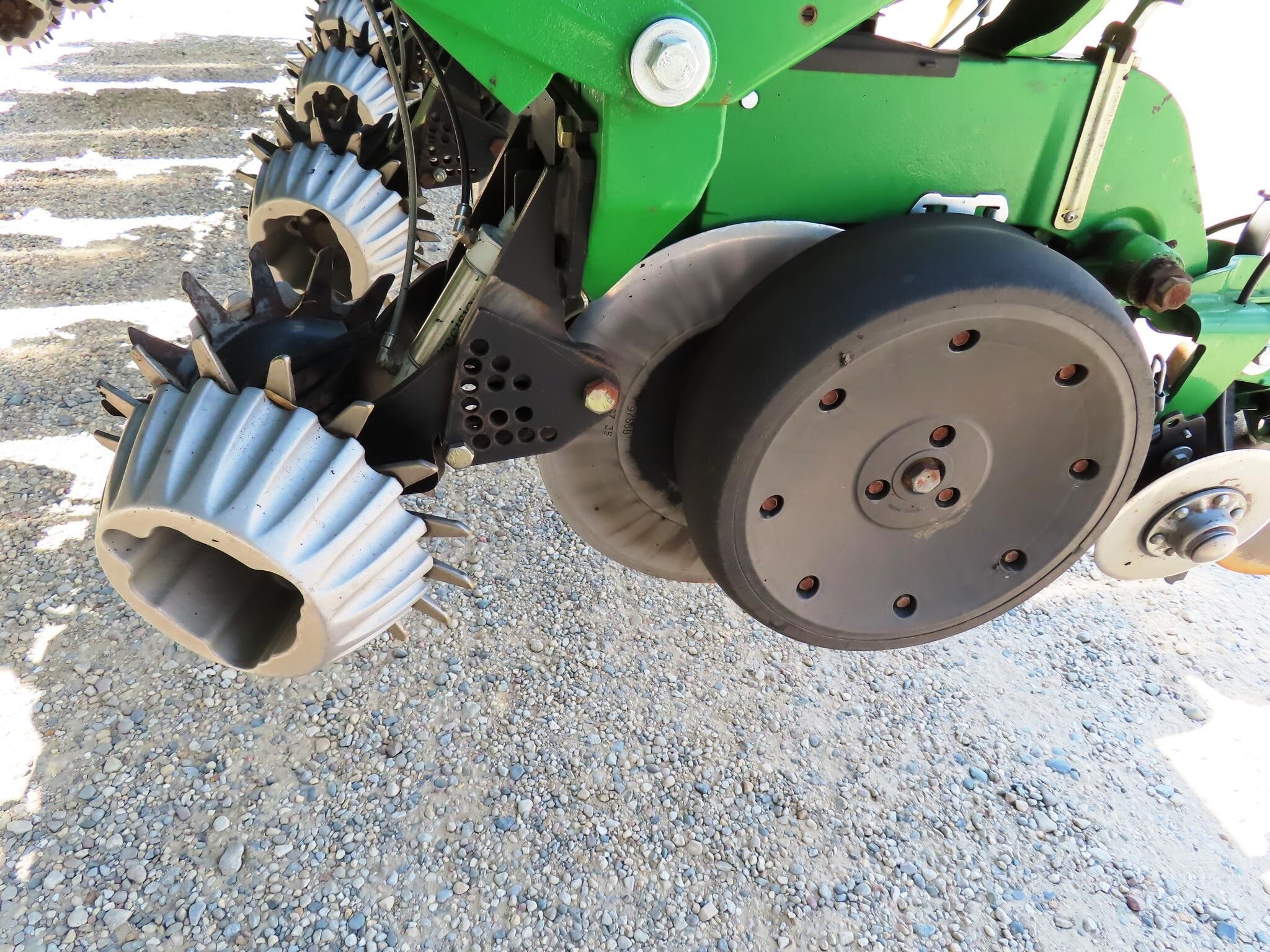 2013 John Deere 1770NT Planter