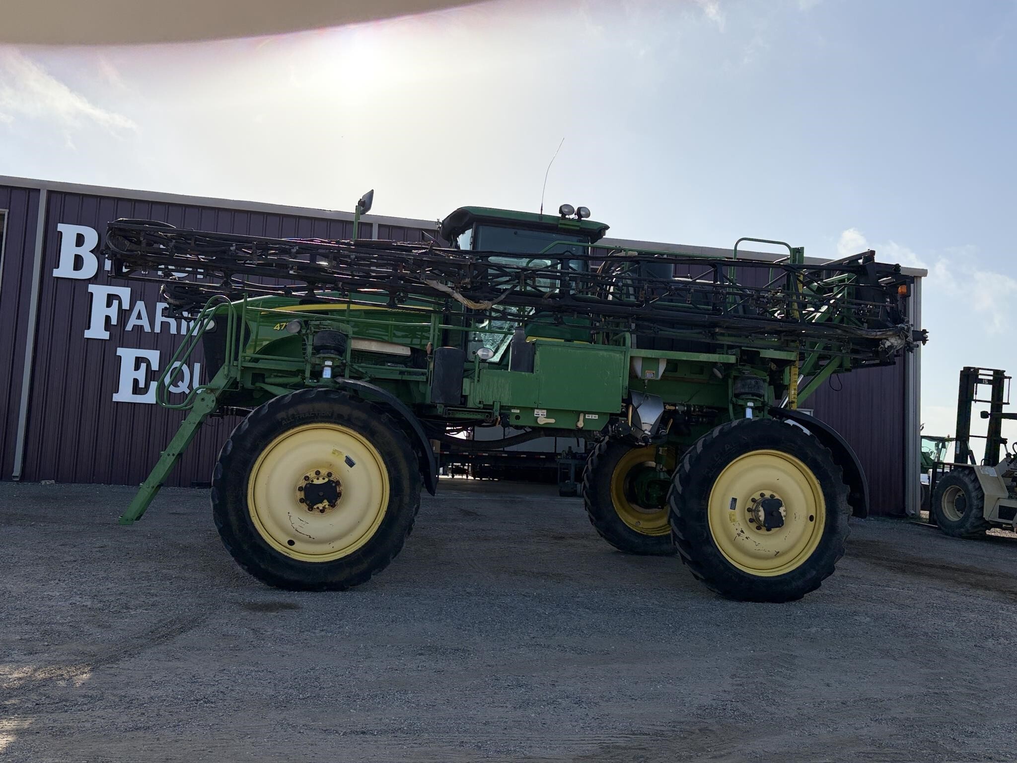 2009 John Deere 4730 Self-Propelled Sprayer