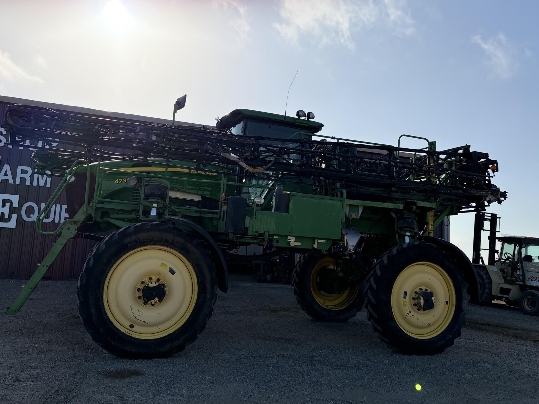 2009 John Deere 4730 Self-Propelled Sprayer