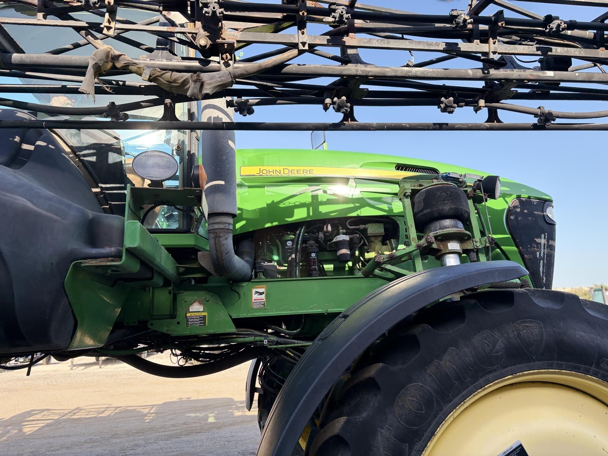 2009 John Deere 4730 Self-Propelled Sprayer