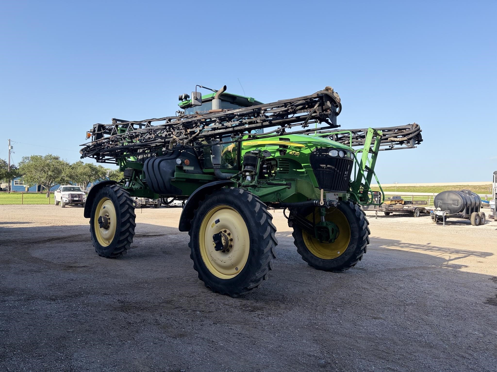 2009 John Deere 4730 Self-Propelled Sprayer