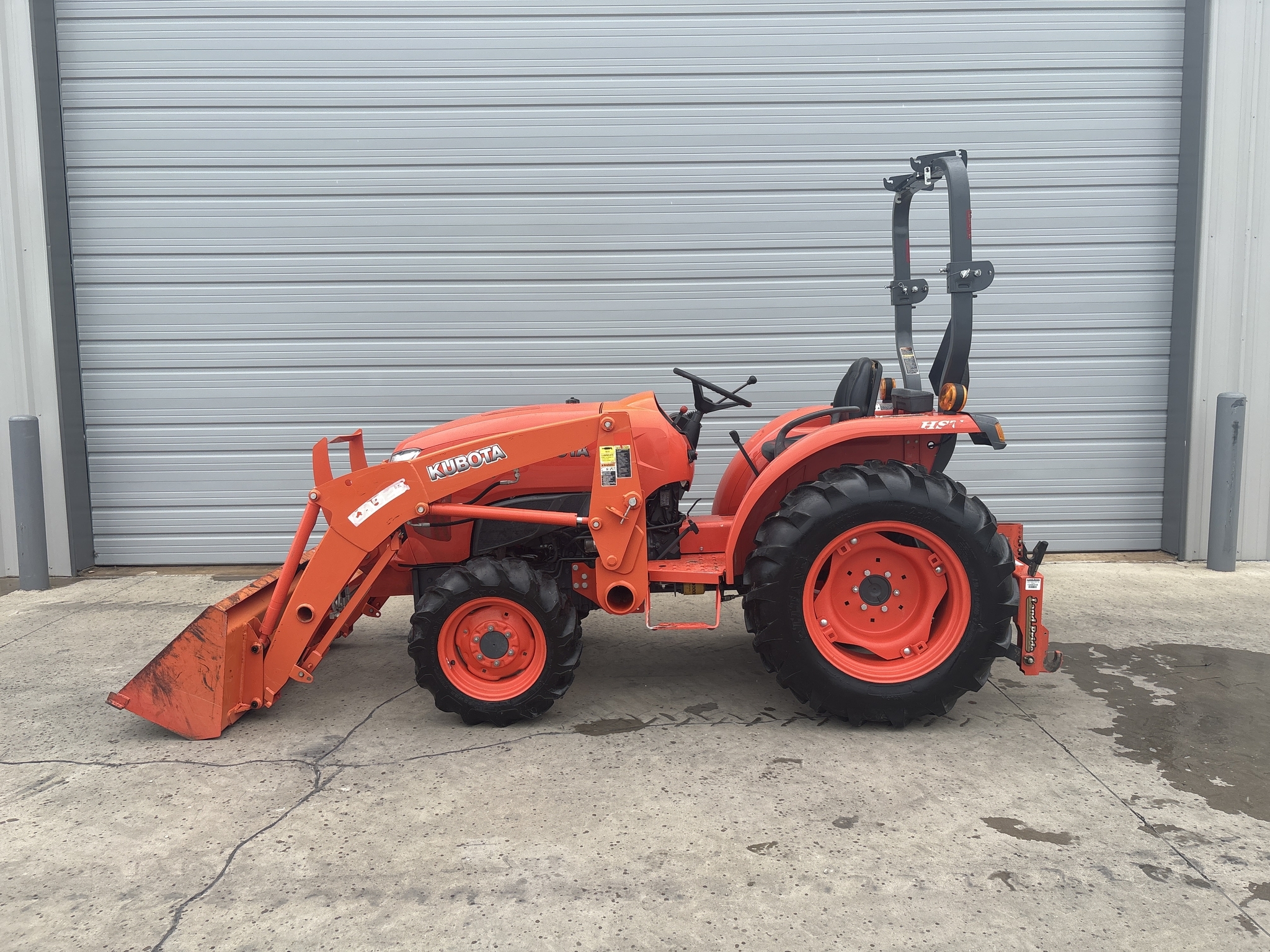 2016 Kubota L3901 Tractor